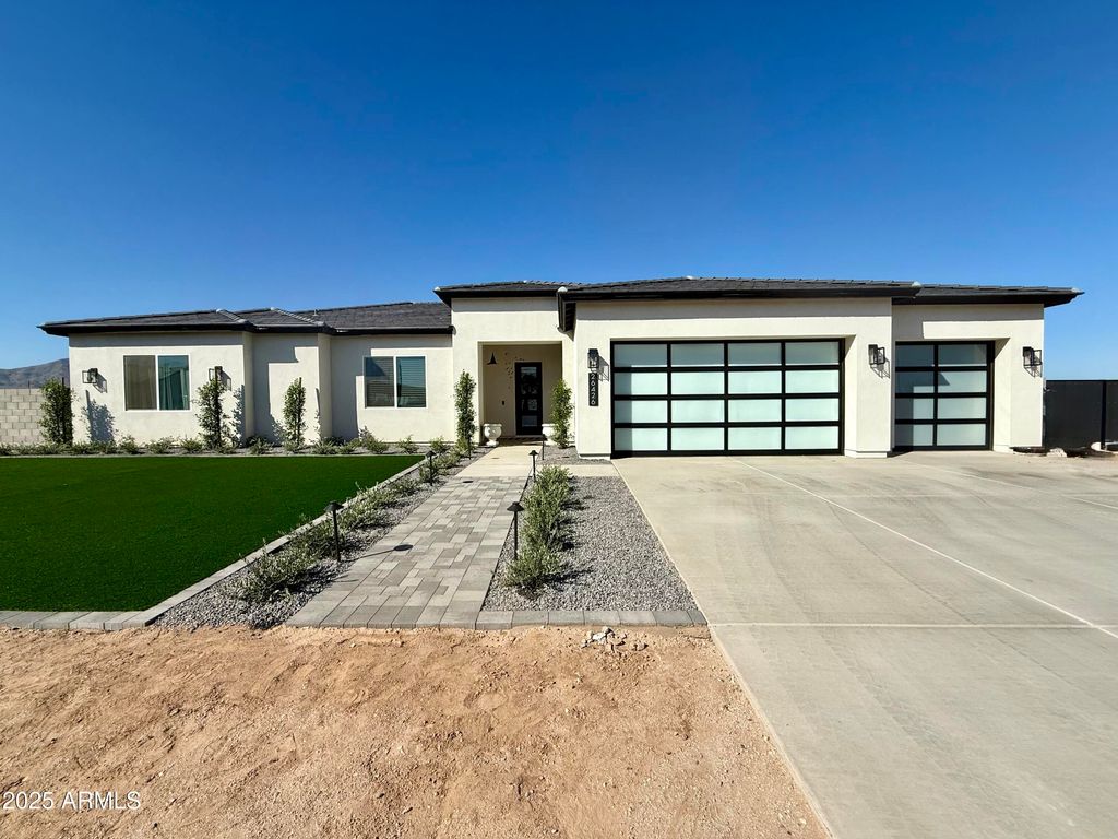 Photo of 26426 S 193rd Way, Queen Creek, AZ 85142 (MLS # 6934452)