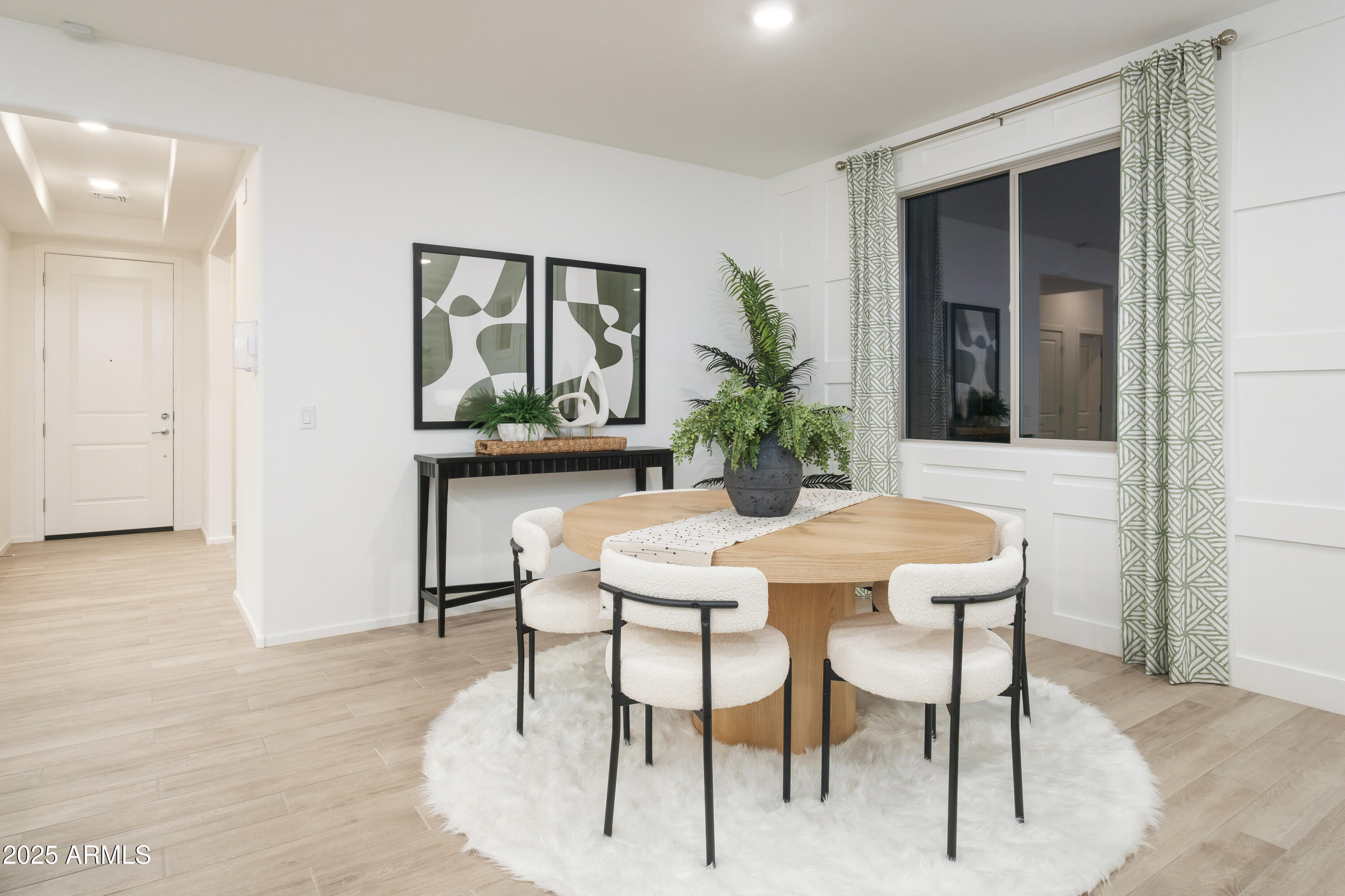 5012 W STRAY HORSE Lane