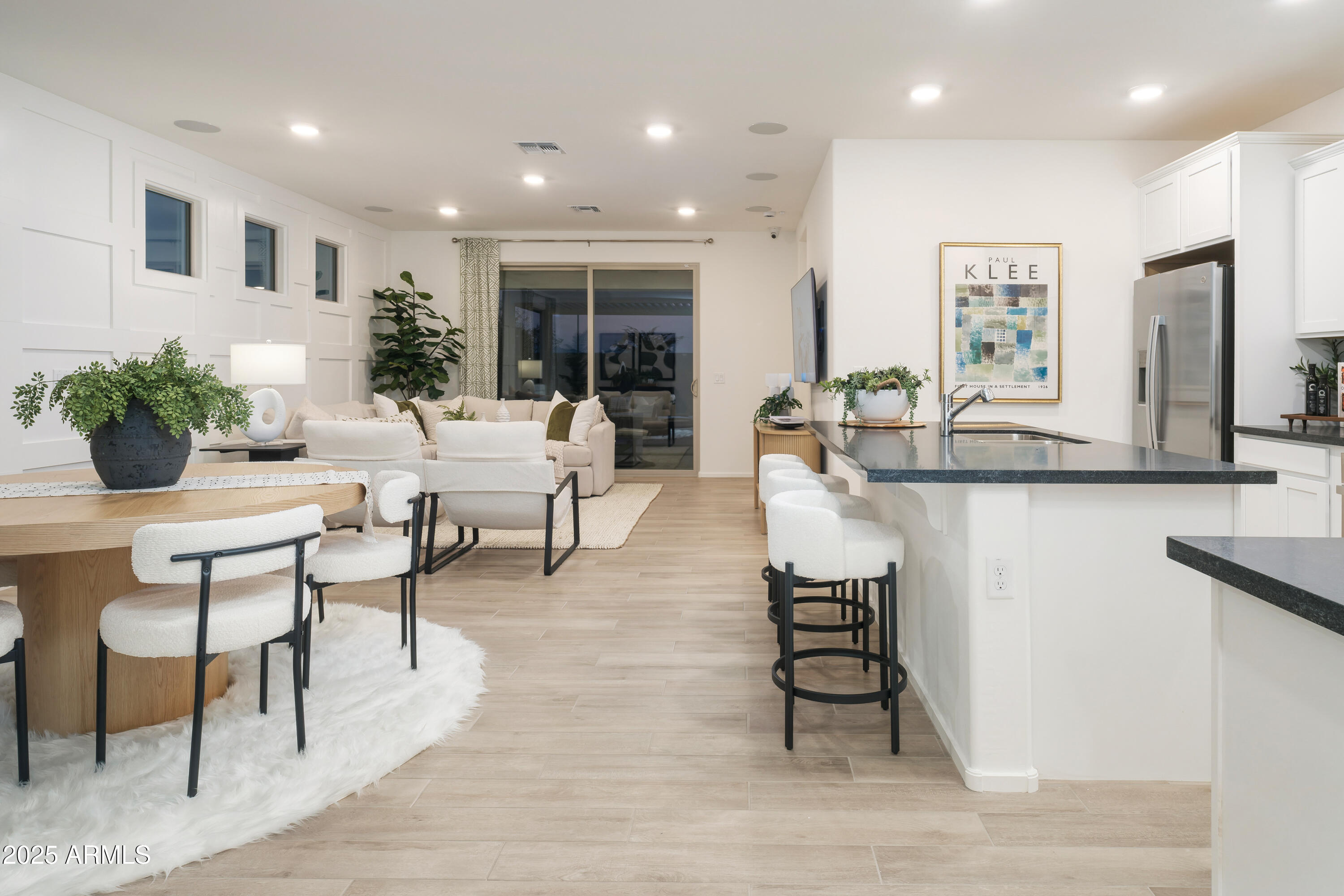 5012 W STRAY HORSE Lane