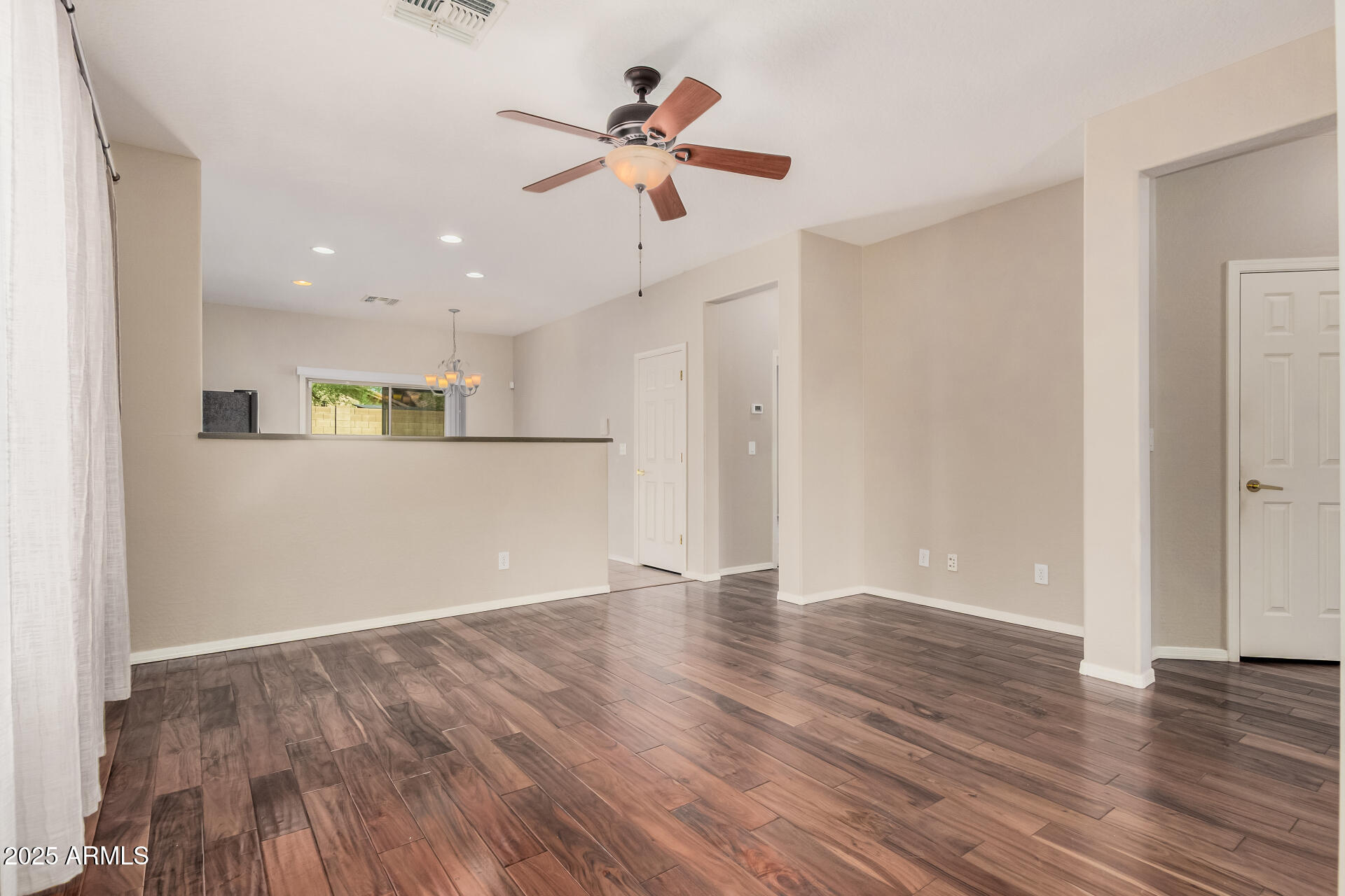 1910 W ST EXUPERY Drive