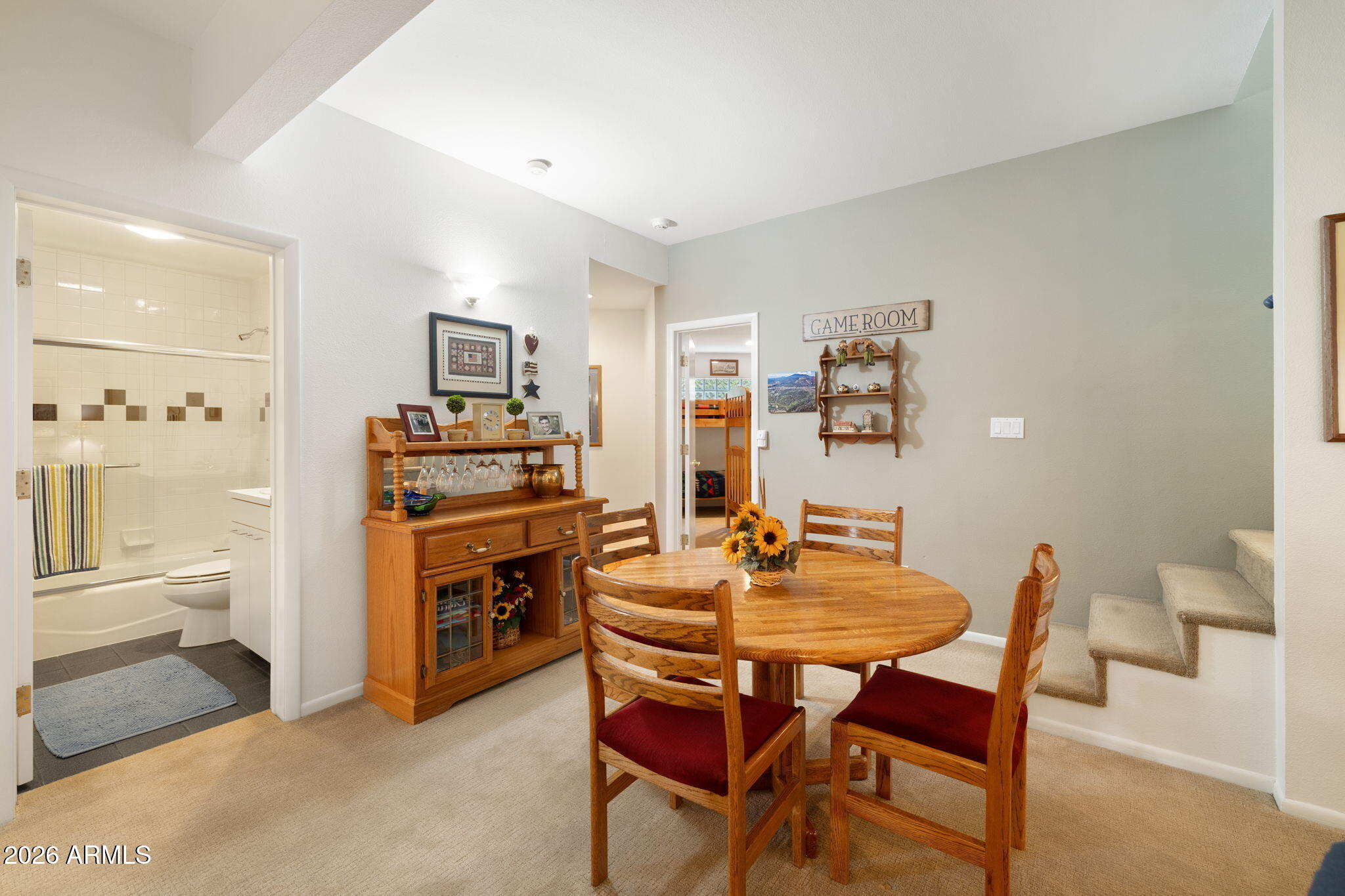 Flagstaff, Arizona, 86004, United States, 4 Bedrooms Bedrooms, ,4 BathroomsBathrooms,Residential,Active,2037117