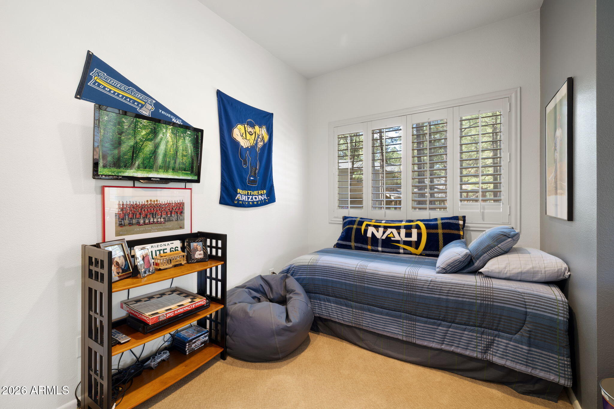Flagstaff, Arizona, 86004, United States, 4 Bedrooms Bedrooms, ,4 BathroomsBathrooms,Residential,Active,2037117