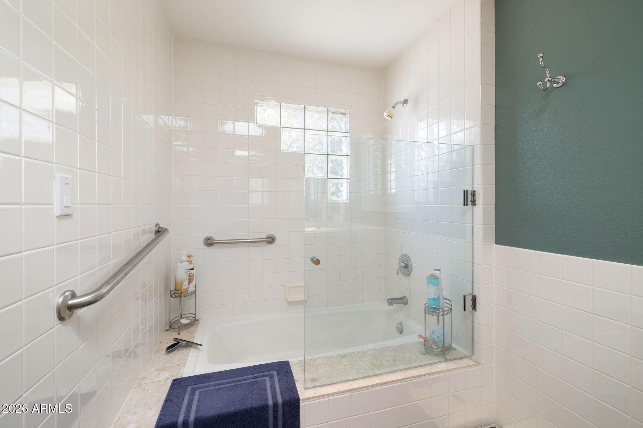 Flagstaff, Arizona, 86004, United States, 4 Bedrooms Bedrooms, ,4 BathroomsBathrooms,Residential,Active,2037117