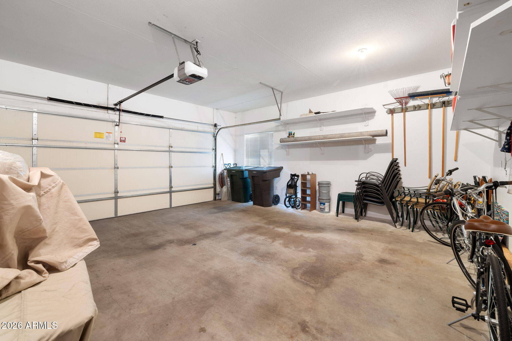 Flagstaff, Arizona, 86004, United States, 4 Bedrooms Bedrooms, ,4 BathroomsBathrooms,Residential,Active,2037117