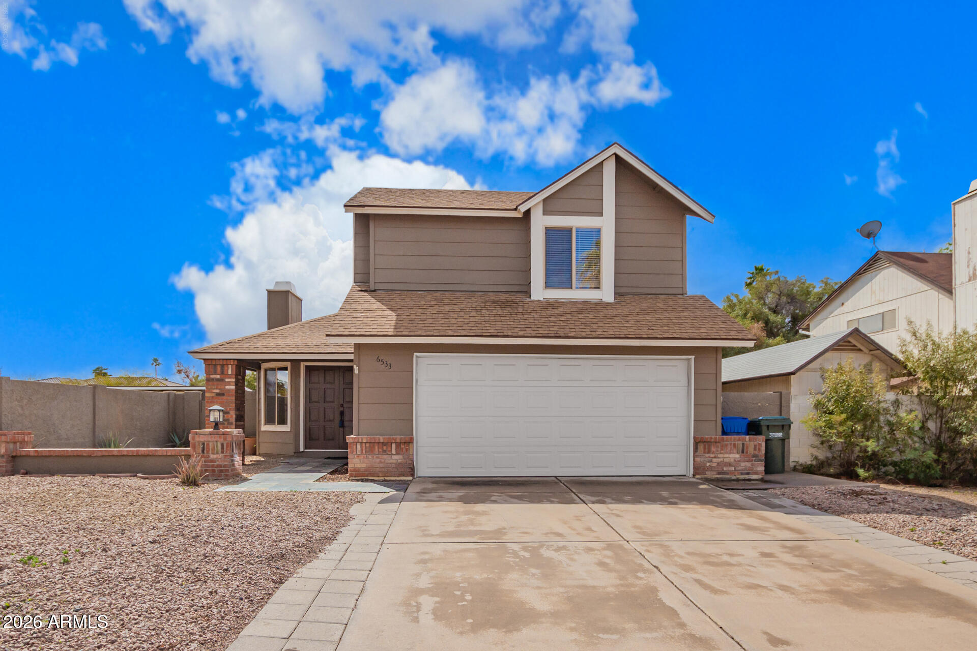 6533 E BEVERLY Lane