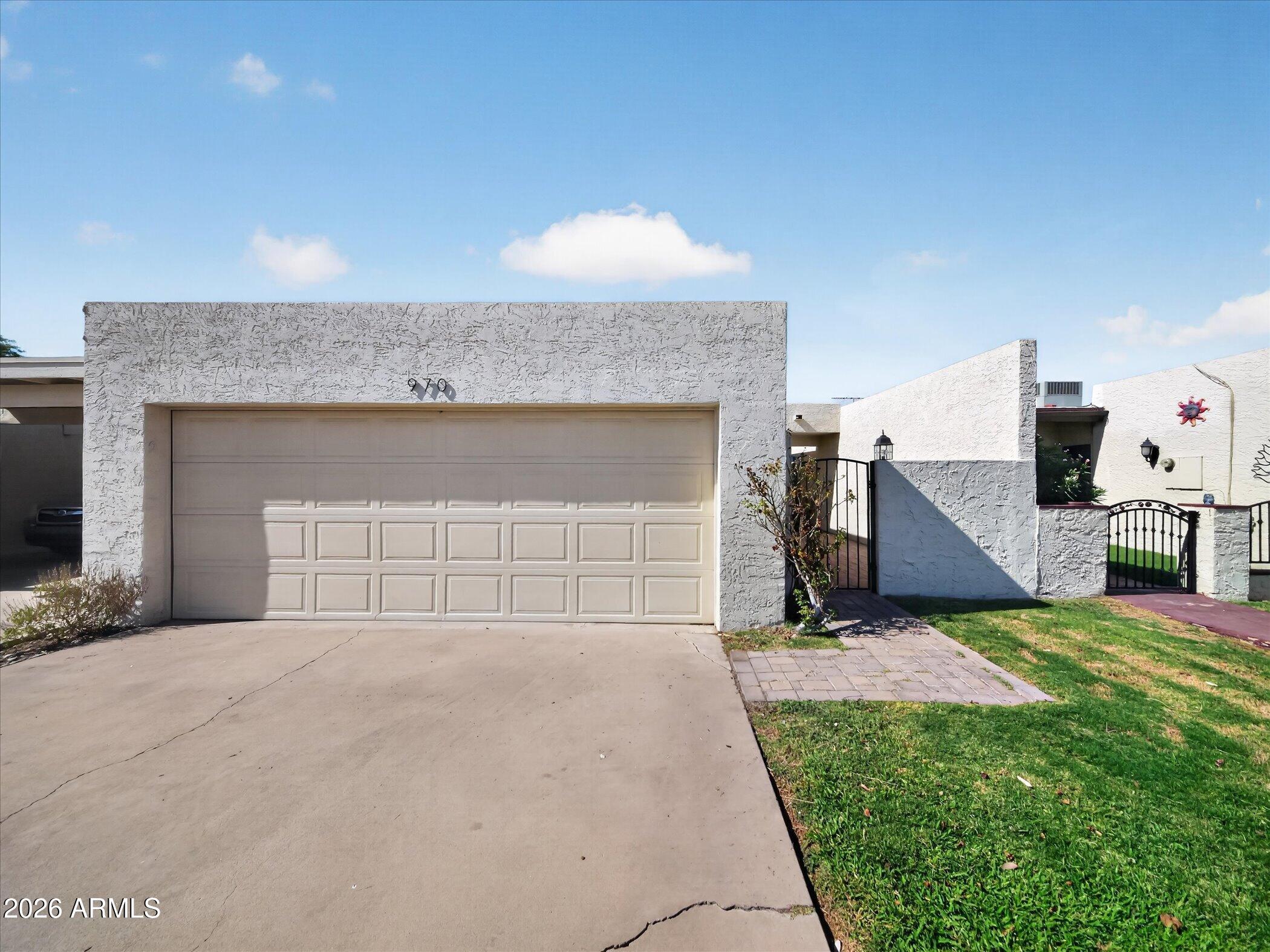 970 W TULSA Street