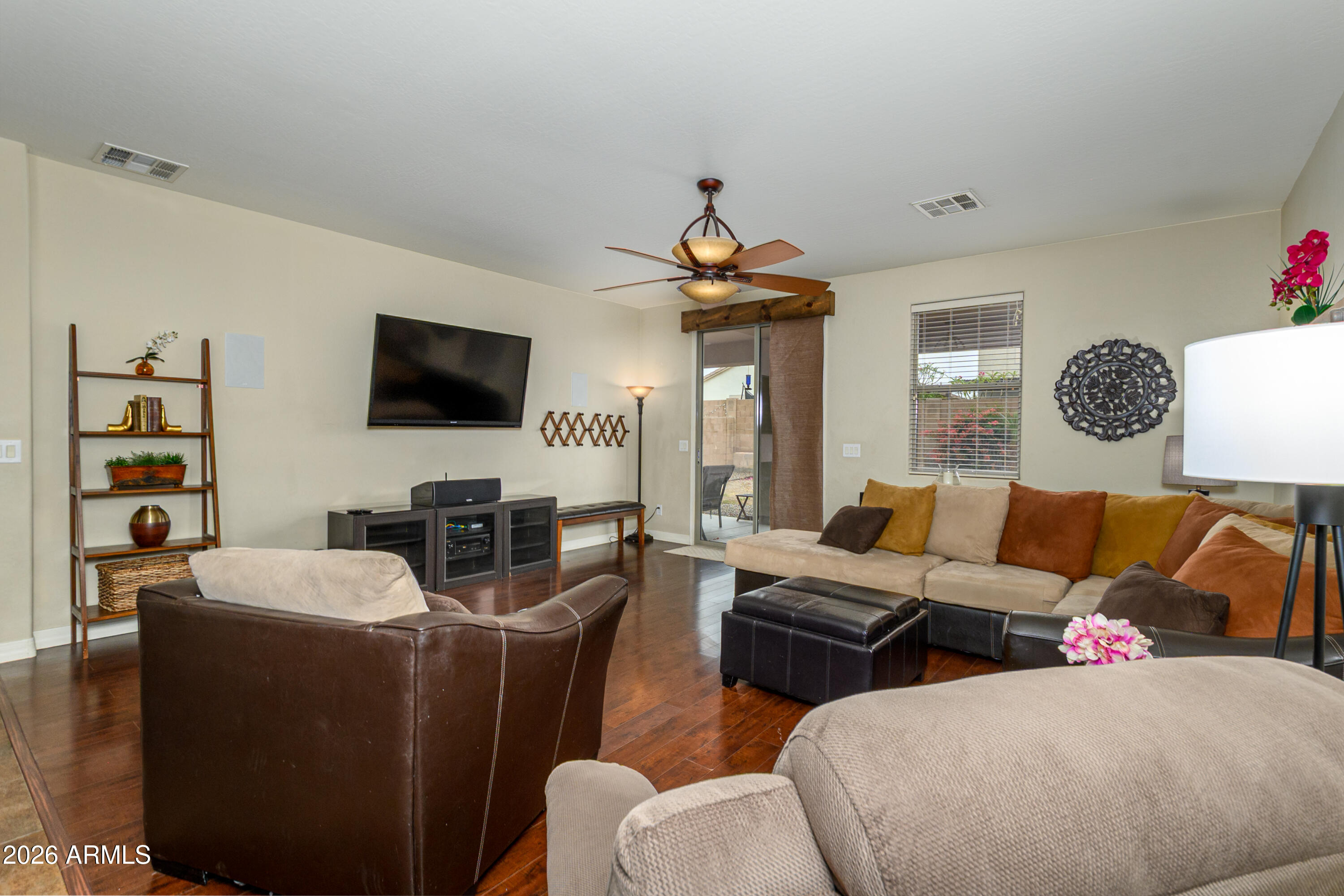 CROSSRIVER UNIT 2 - Residential