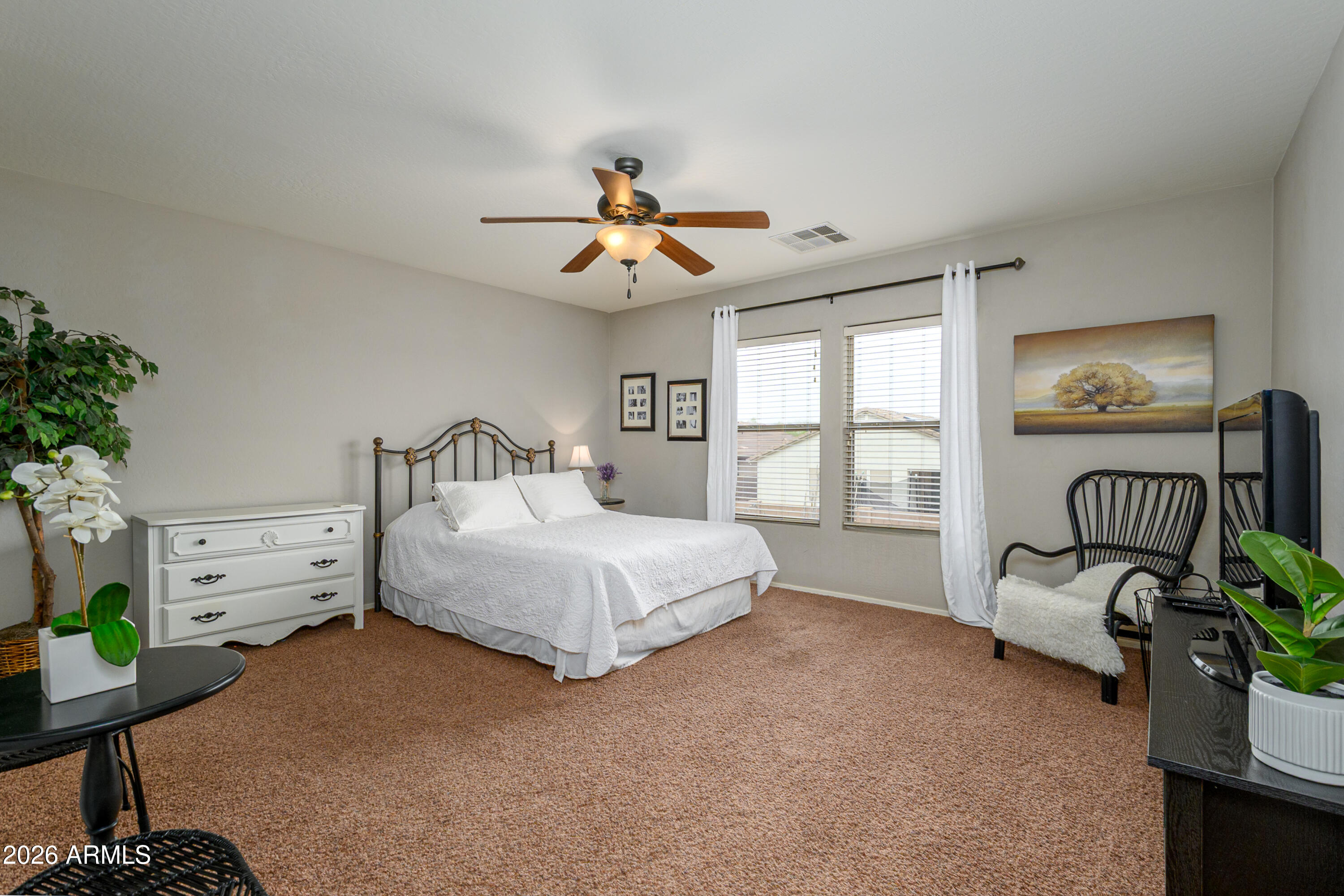CROSSRIVER UNIT 2 - Residential
