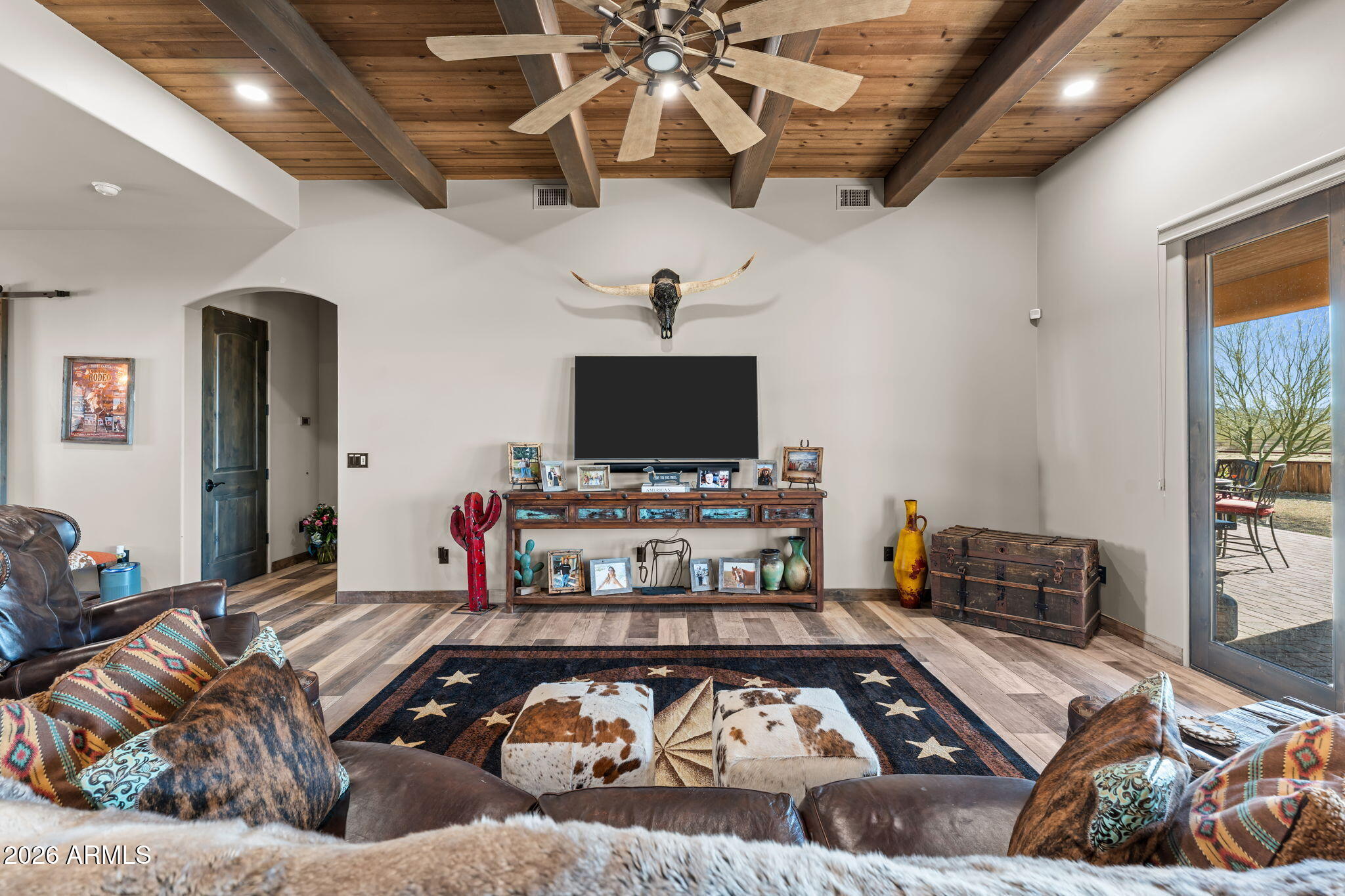20 Acres with full horse set-up - Residential