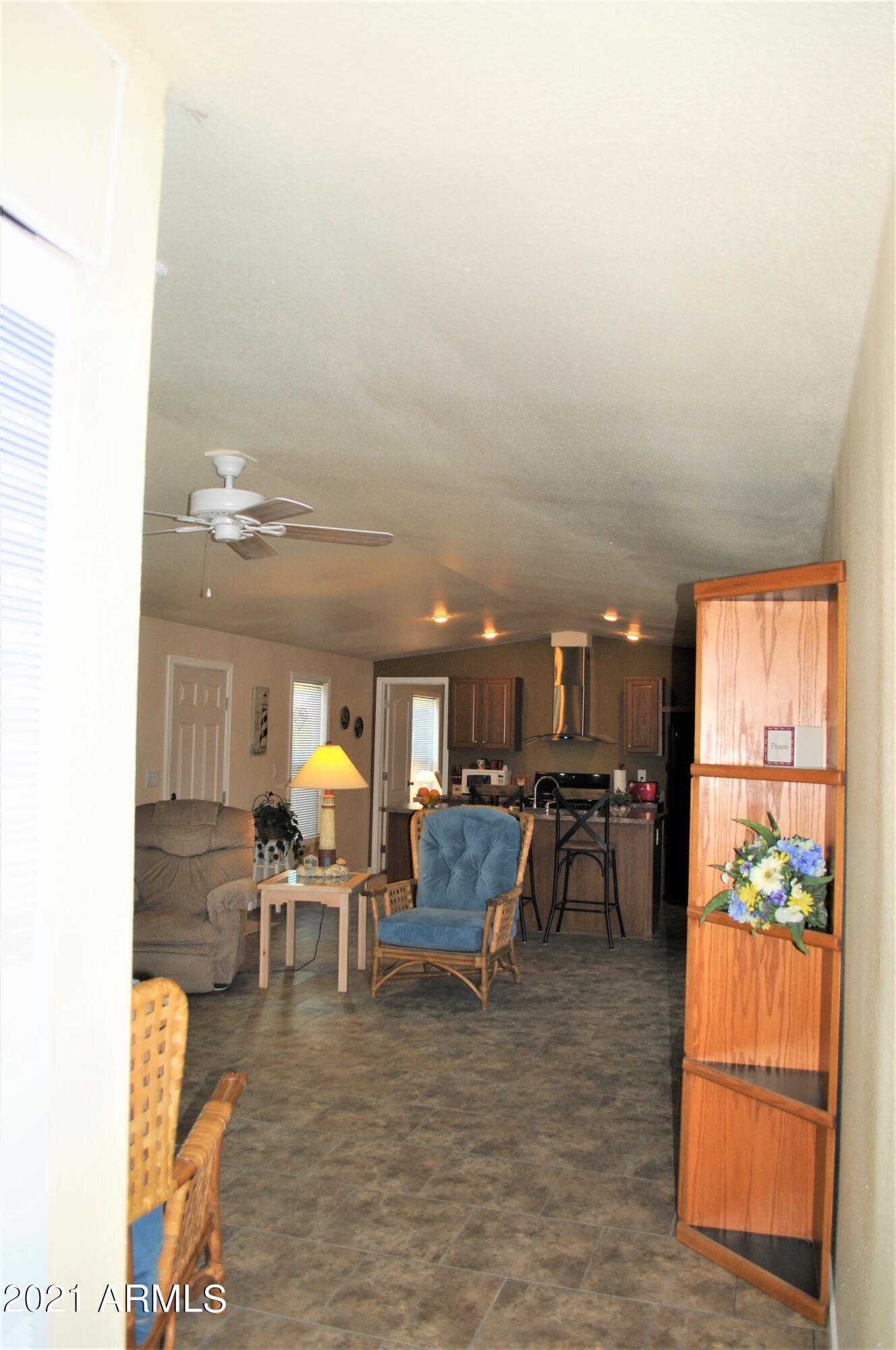Sierra Vista Mobile Home Village - Residential