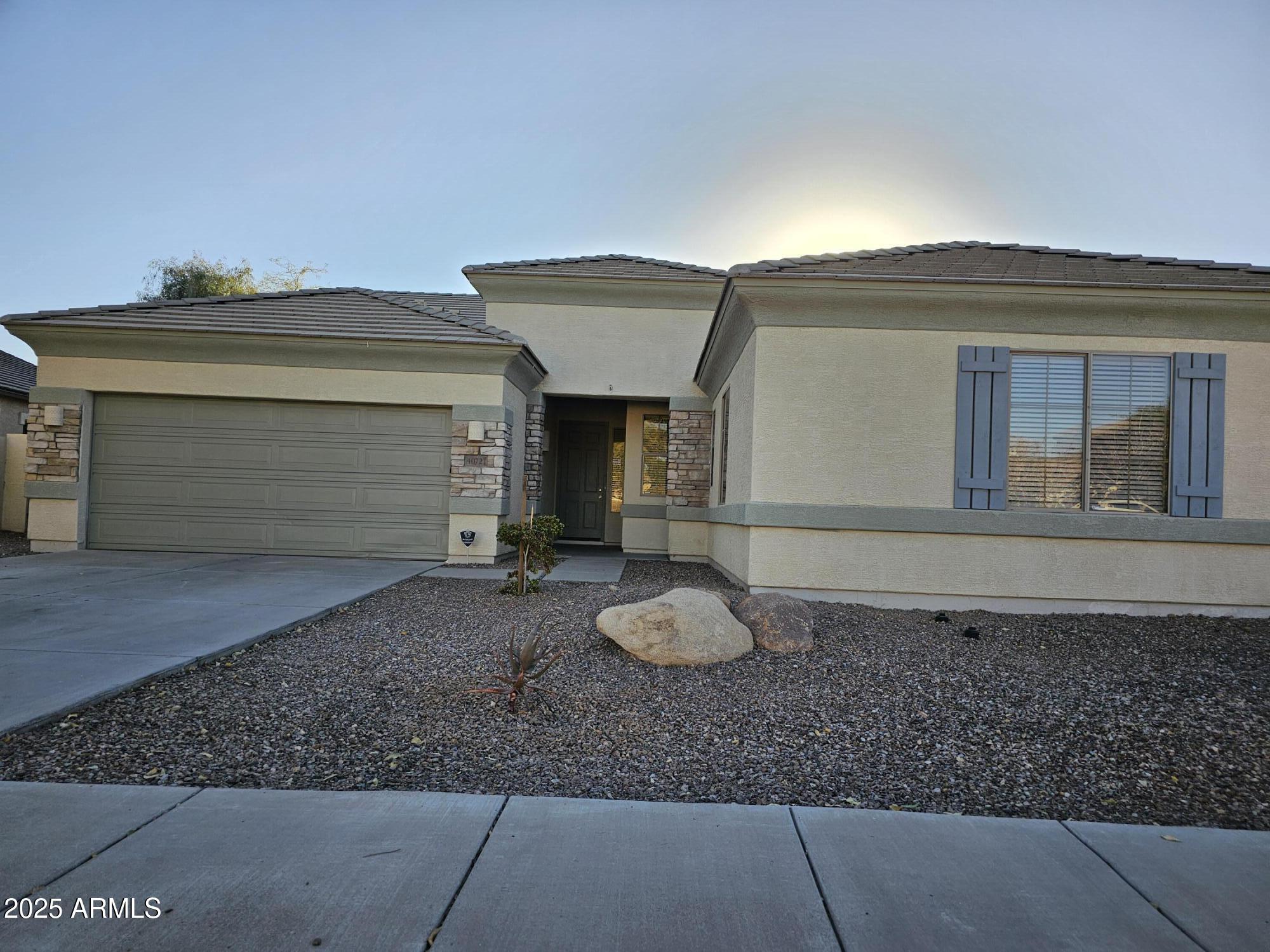 4072 S SKYLINE Court