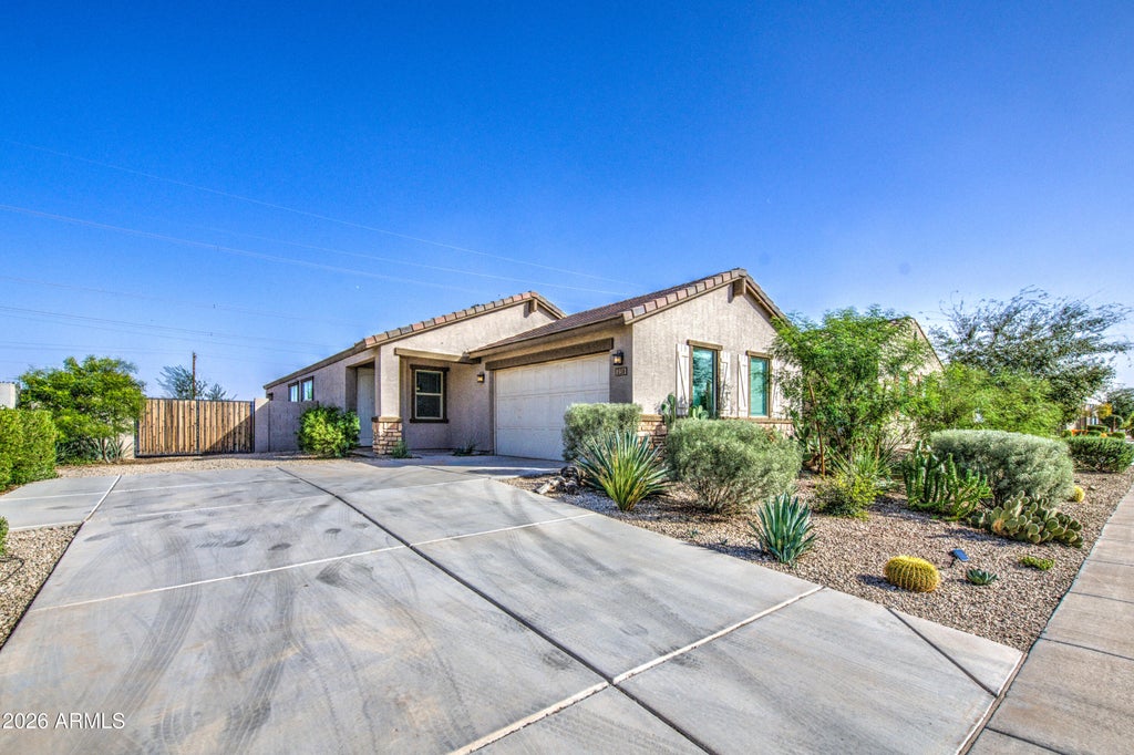 Photo of 238 S San Fernando Lane, Casa Grande, AZ 85194 (MLS # 7095844)
