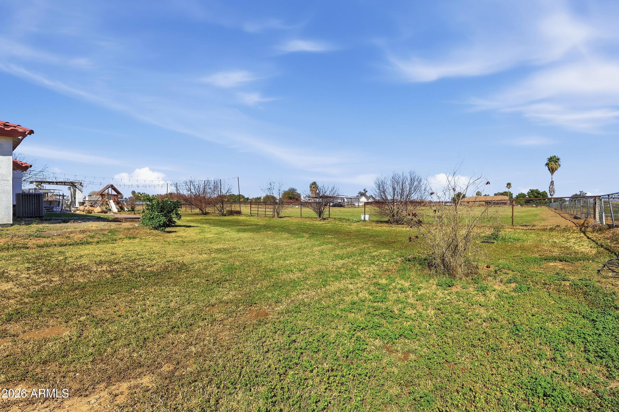 ELLSWORTH SUBURBAN MINI-FARMS - Residential