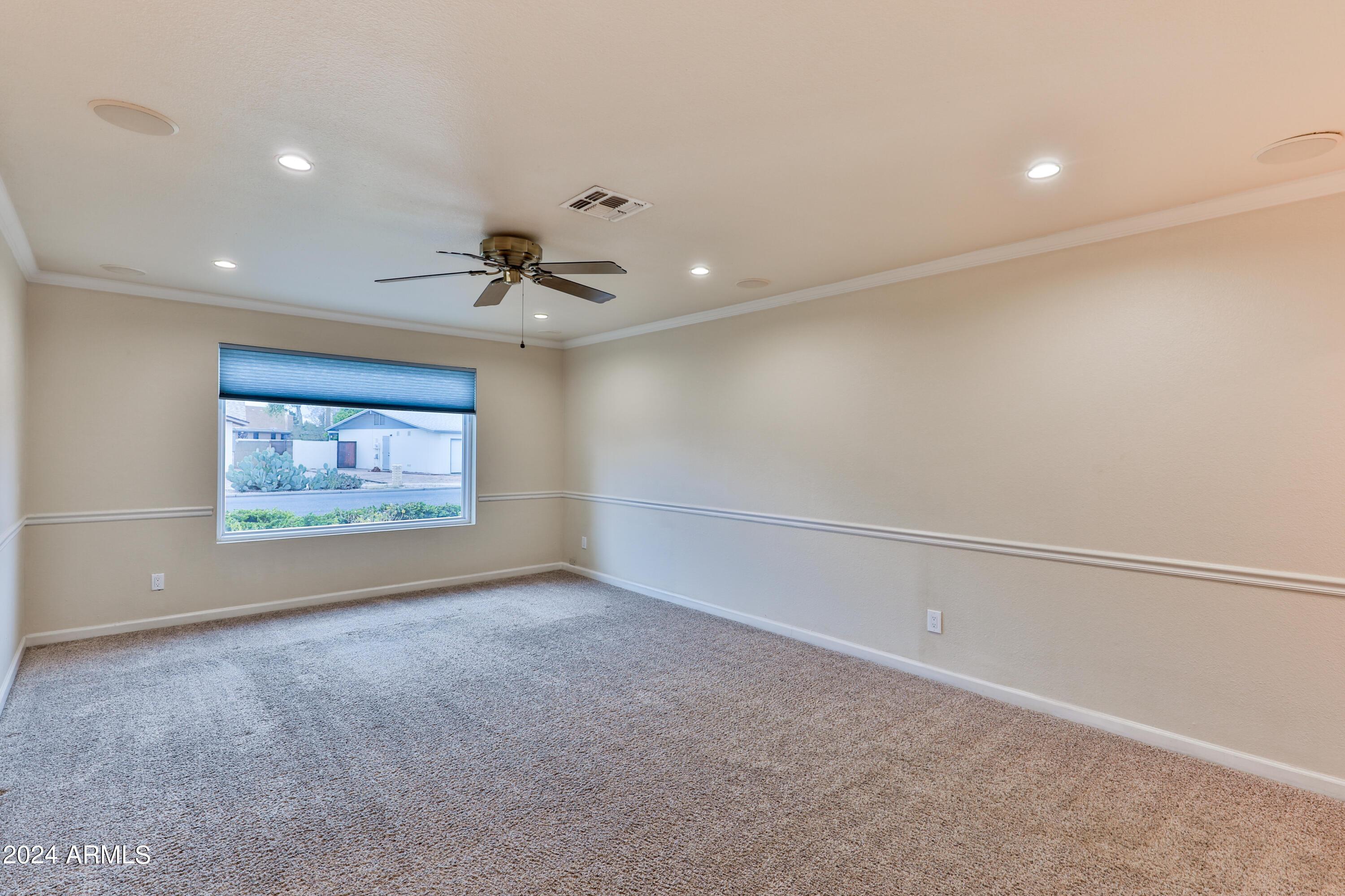 2334 W Calle Iglesia Avenue