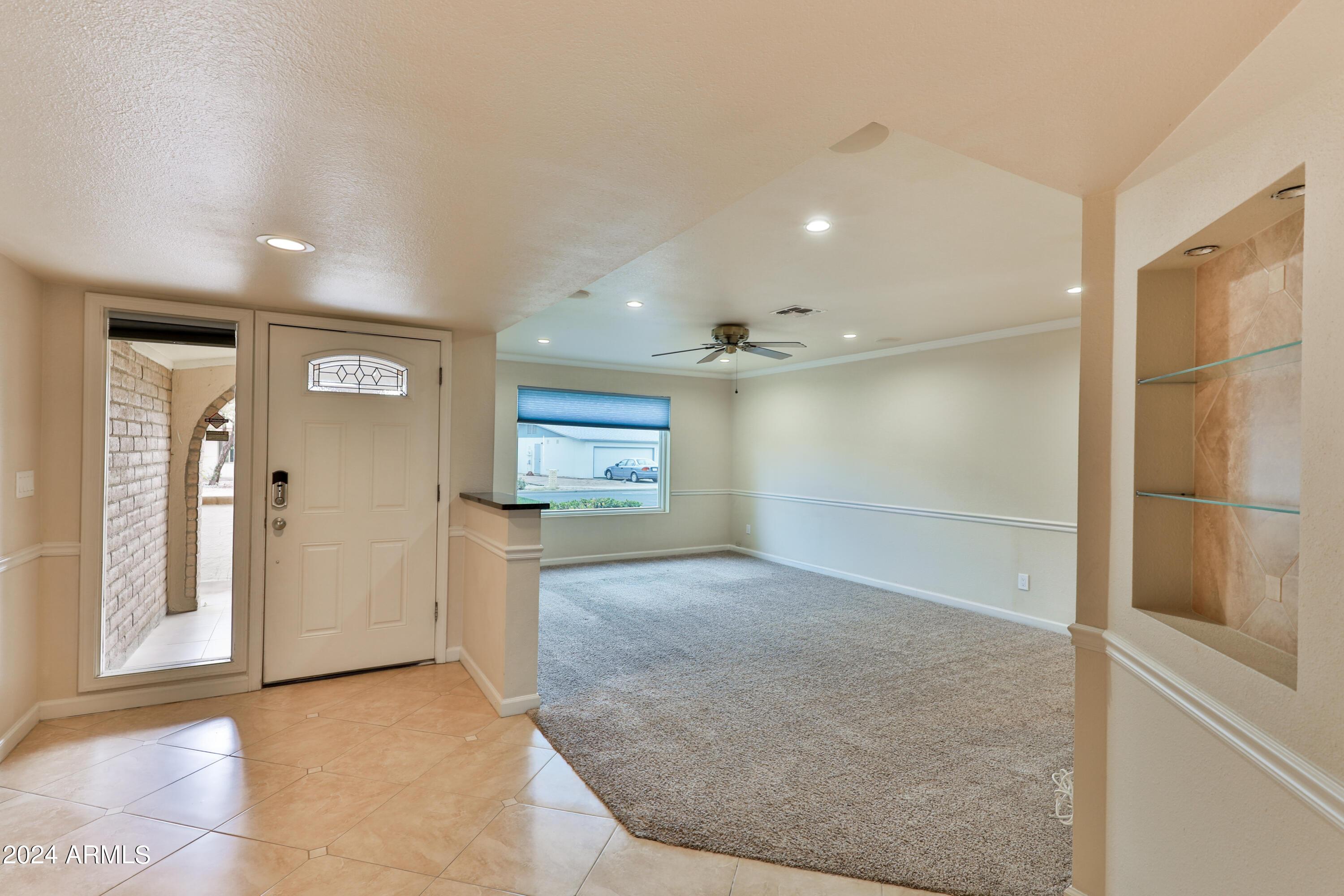 2334 W Calle Iglesia Avenue