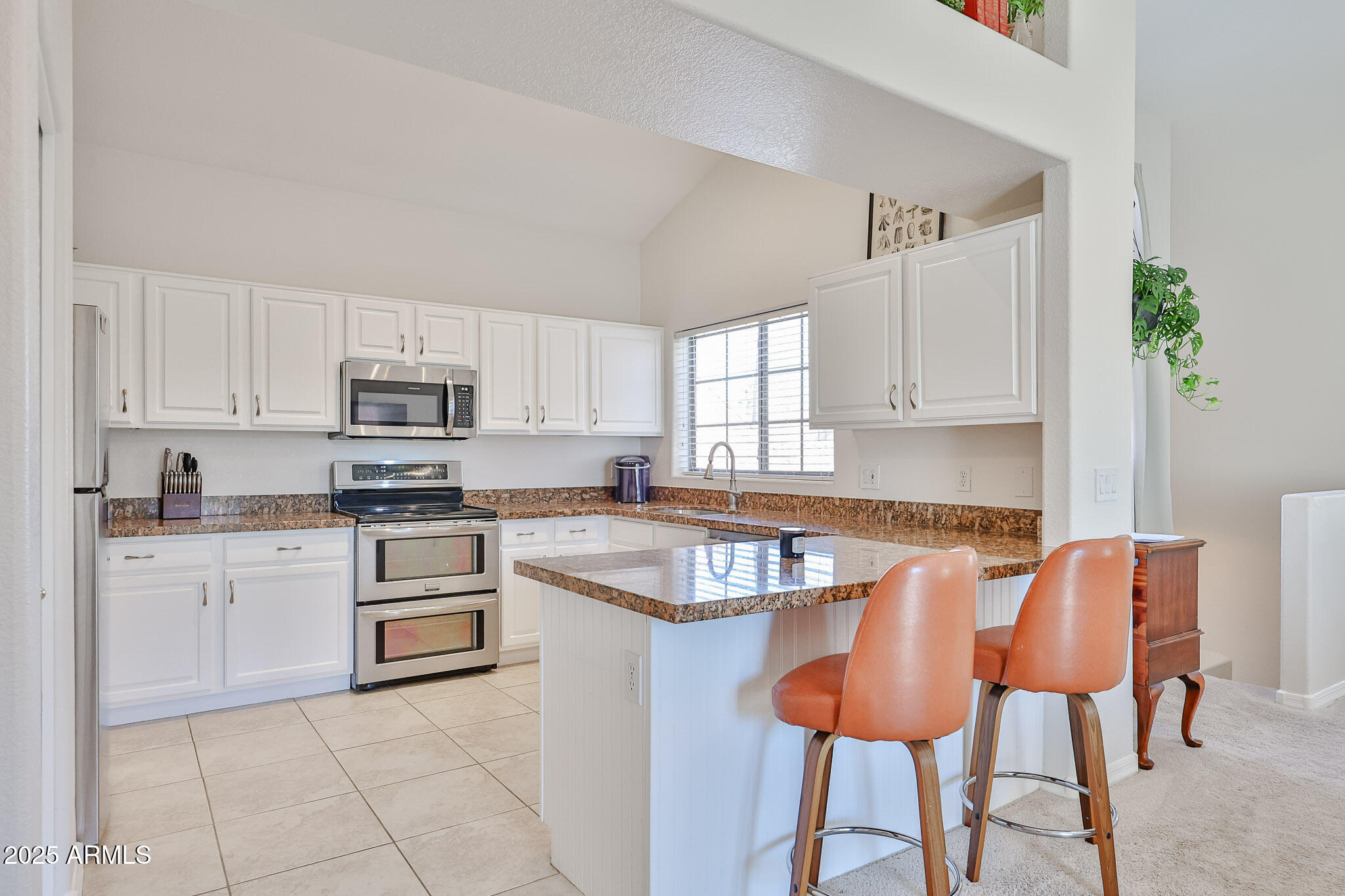 2801 N LITCHFIELD Road 2