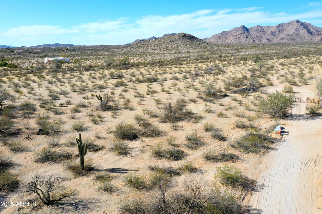 Photo of 000 N Bobwhite Lane #00, Casa Grande, AZ 85194 (MLS # 6896224)