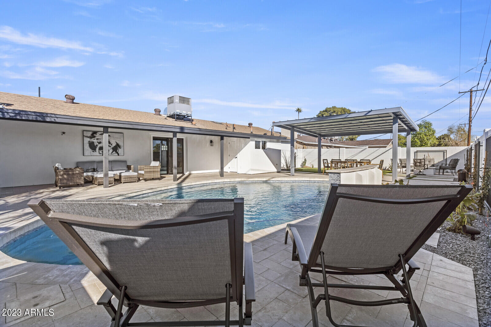 7313 E ROOSEVELT Street