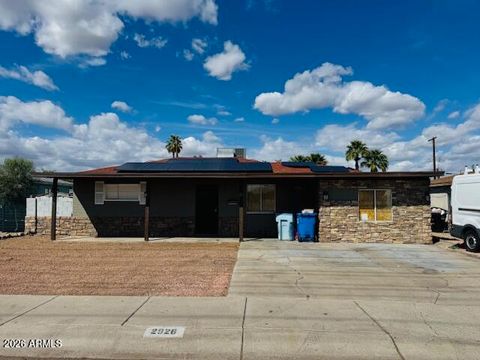 2926 W NORTHERN Avenue Phoenix AZ 85051