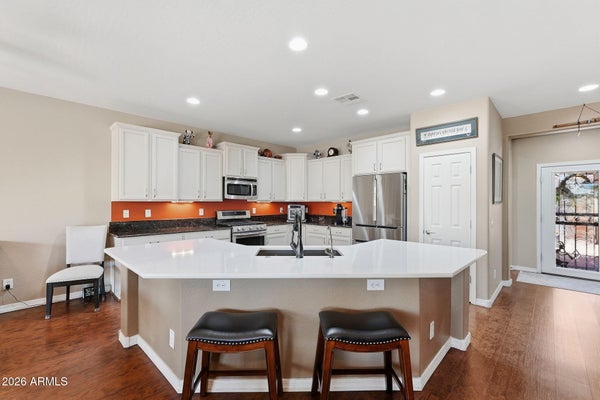 7974 W DISCOVERY WAY, FLORENCE, AZ 85132 - Image 2231f1bacffbfca2f56738edd45facd2/3132875066
