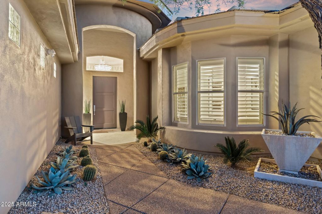 Photo of 10811 E Acoma Drive, Scottsdale, AZ 85255 (MLS # 6853384)