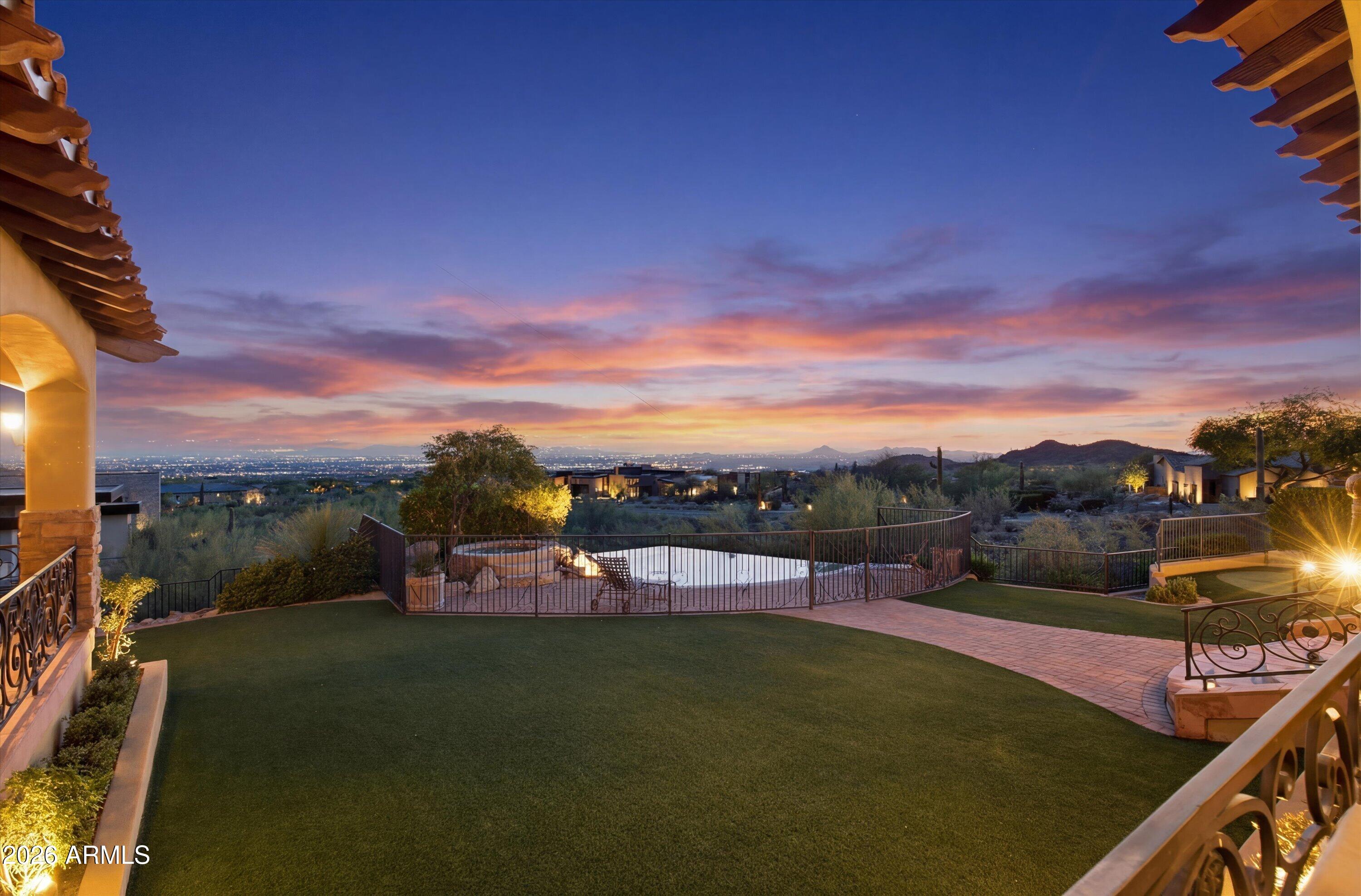 8407 E VIEW CREST Circle
