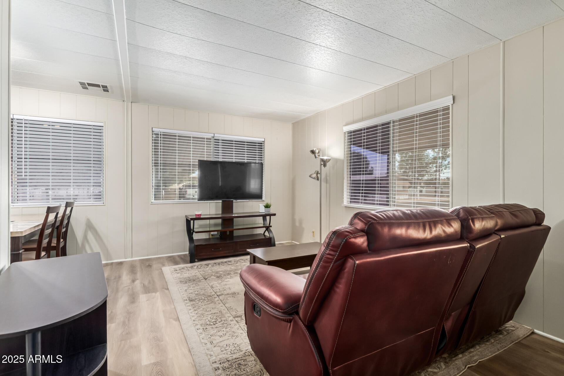 2650 W UNION HILLS Drive 112