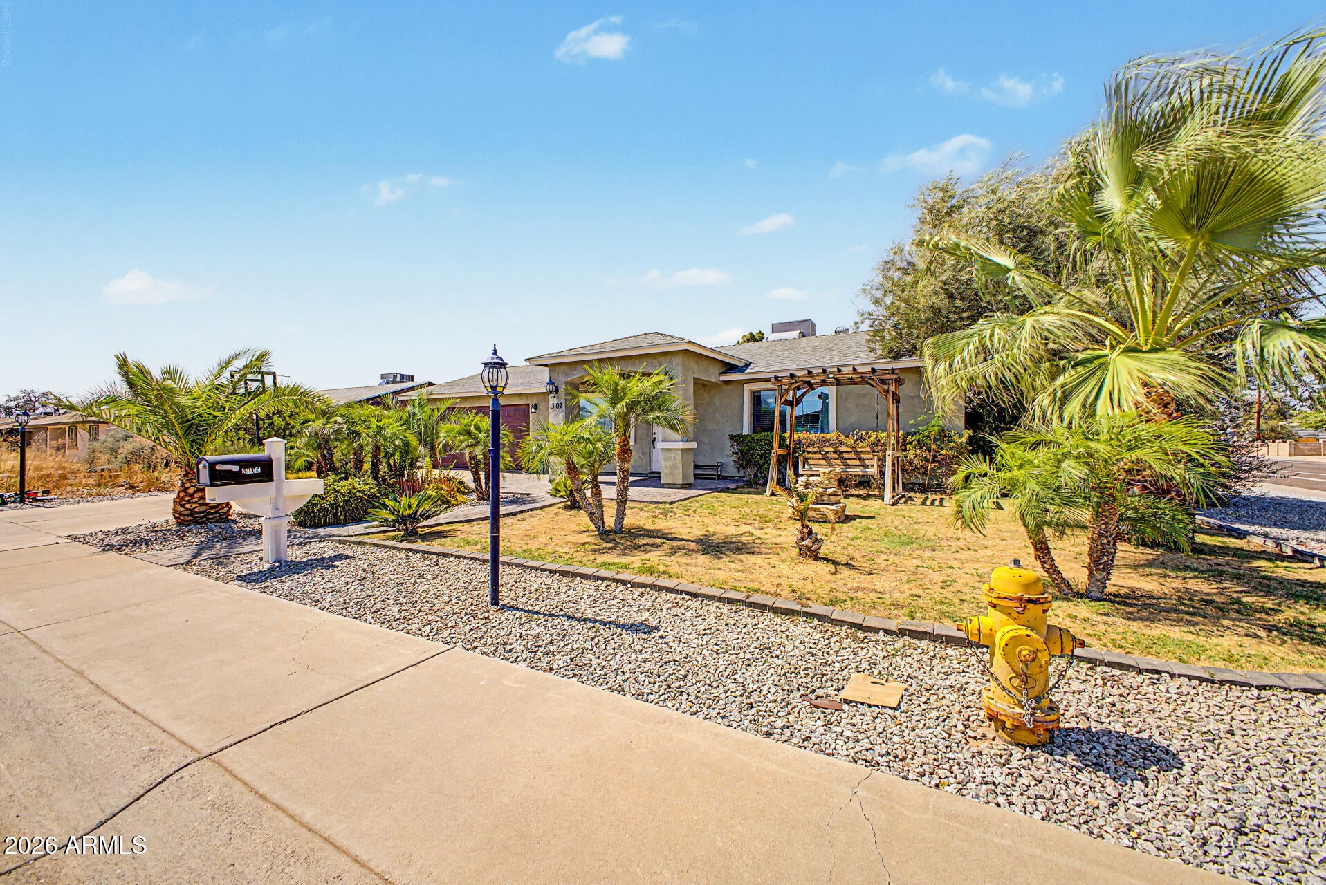 3102 W VILLA MARIA Drive