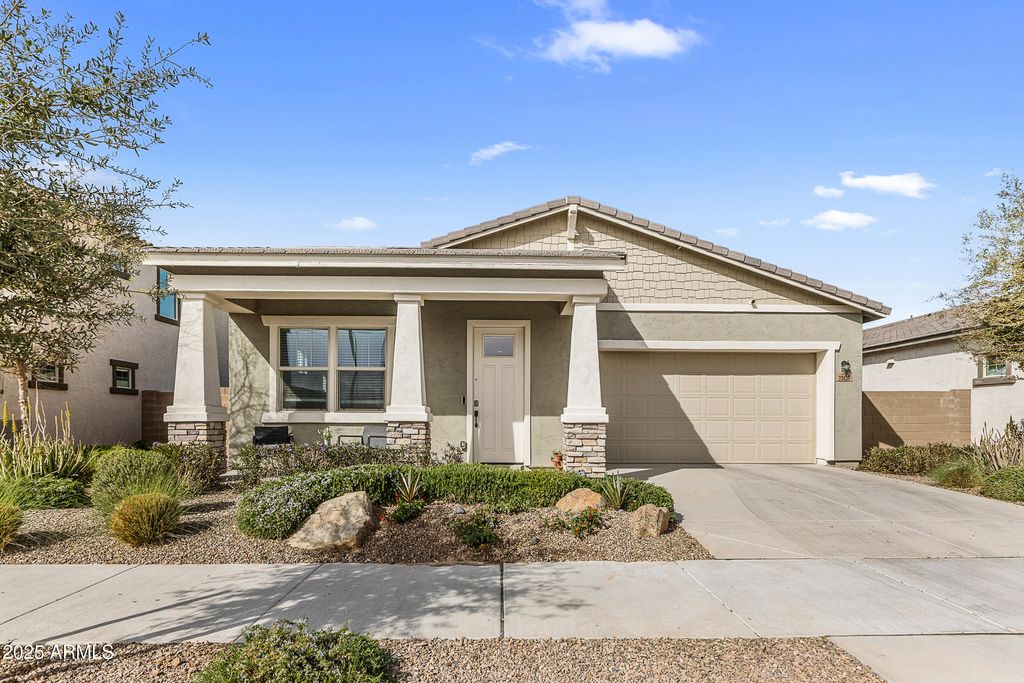 Photo of 23030 E Estrella Road, Queen Creek, AZ 85142 (MLS # 6974235)