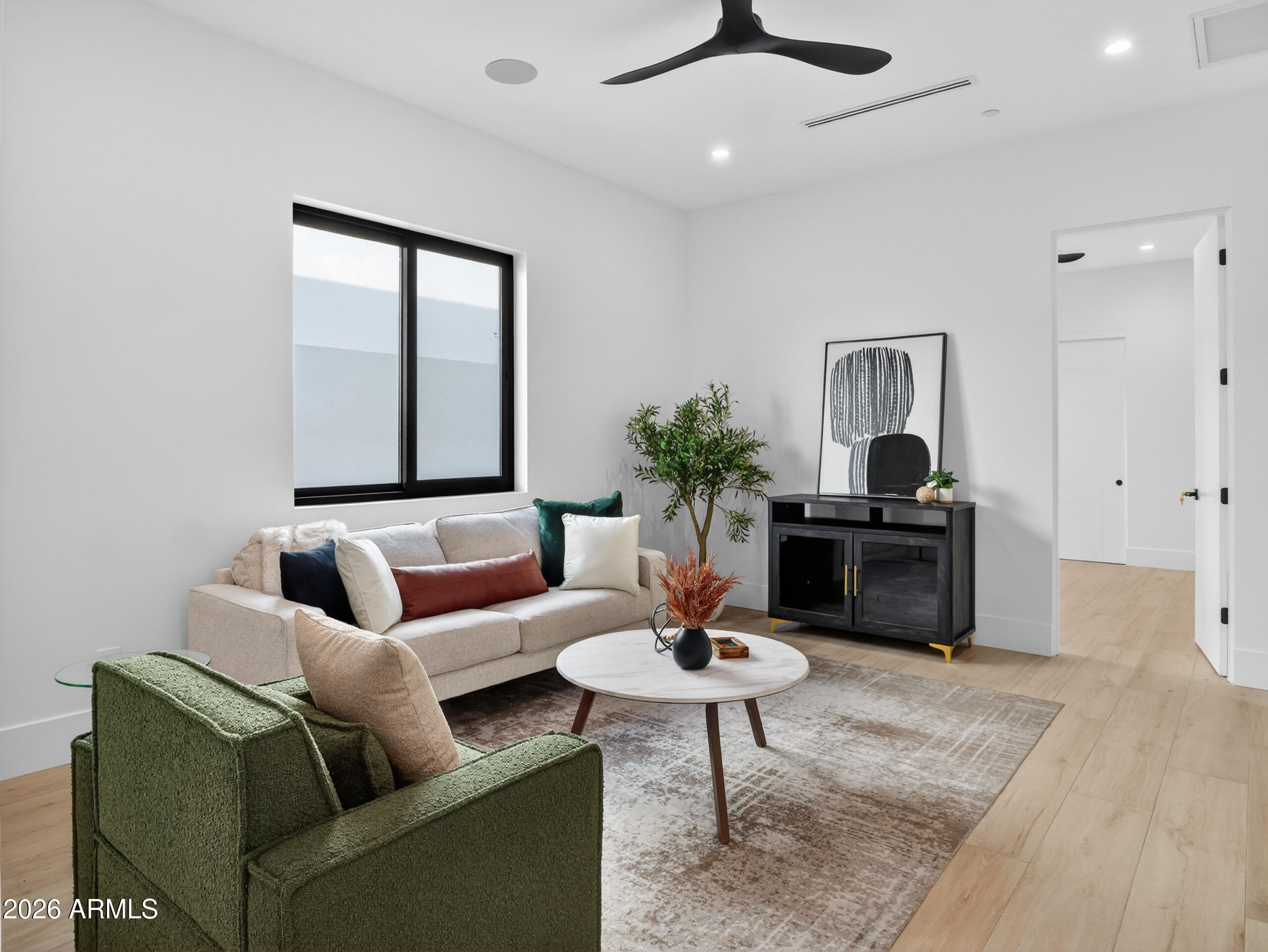 SCOTTSDALE COUNTRY ACRES ANNEX - Residential
