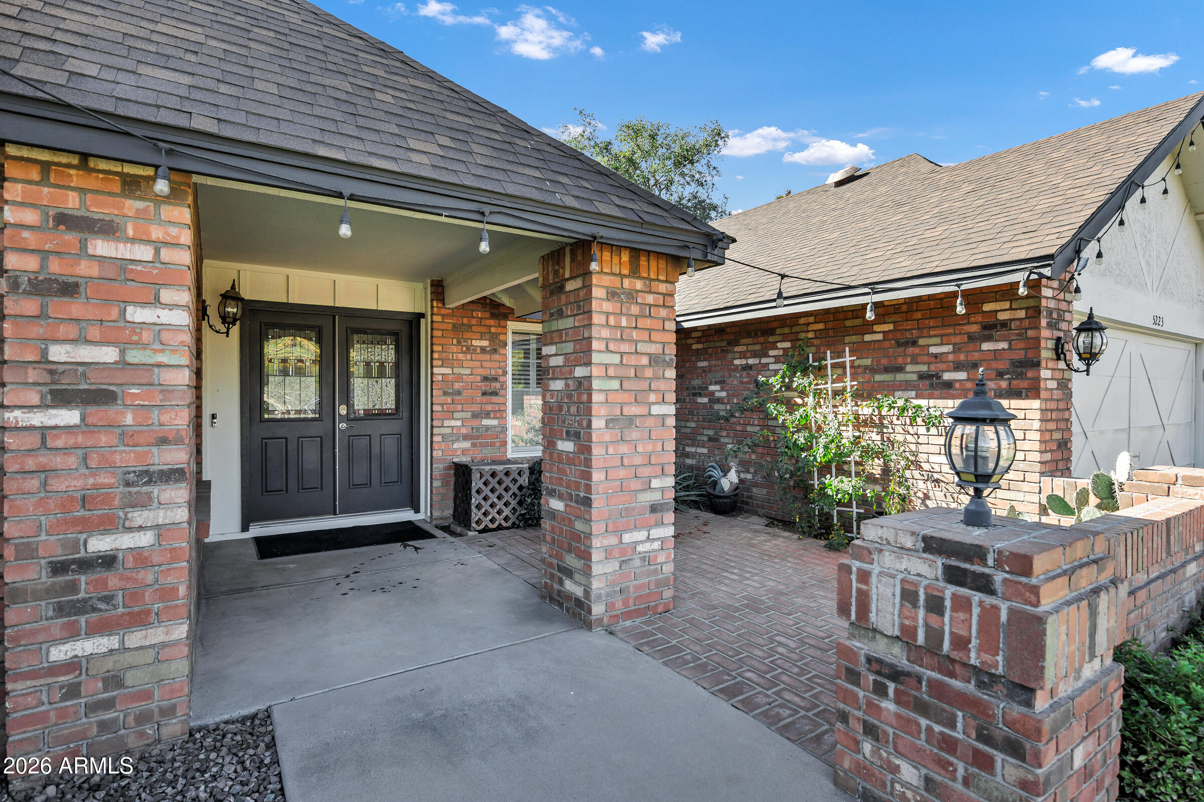 5223 E Fellars Drive