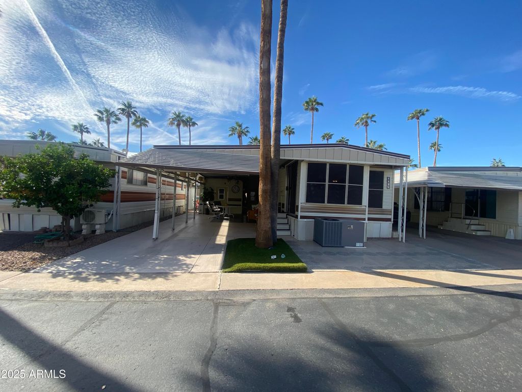 Photo of 1135 S Sioux Drive, Apache Junction, AZ 85119 (MLS # 6947323)