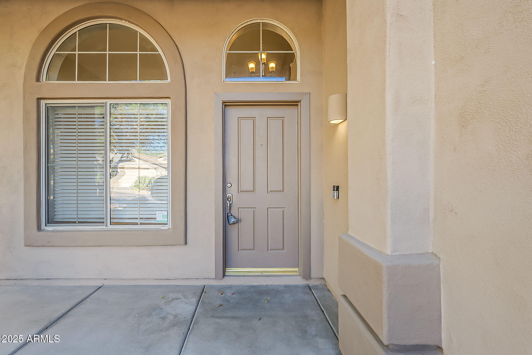 10473 E RAINTREE Drive