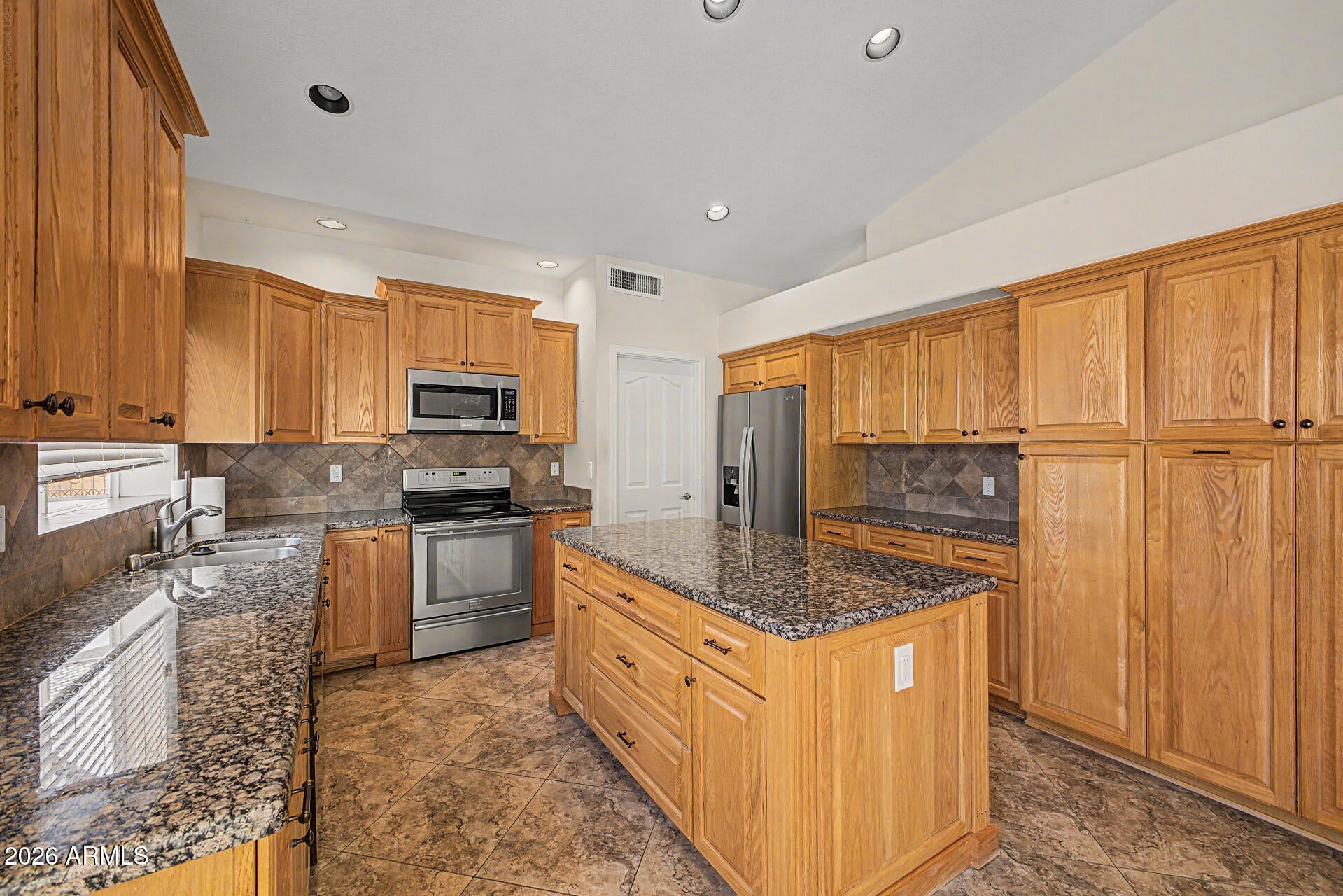 9528 E SUNMESA Court