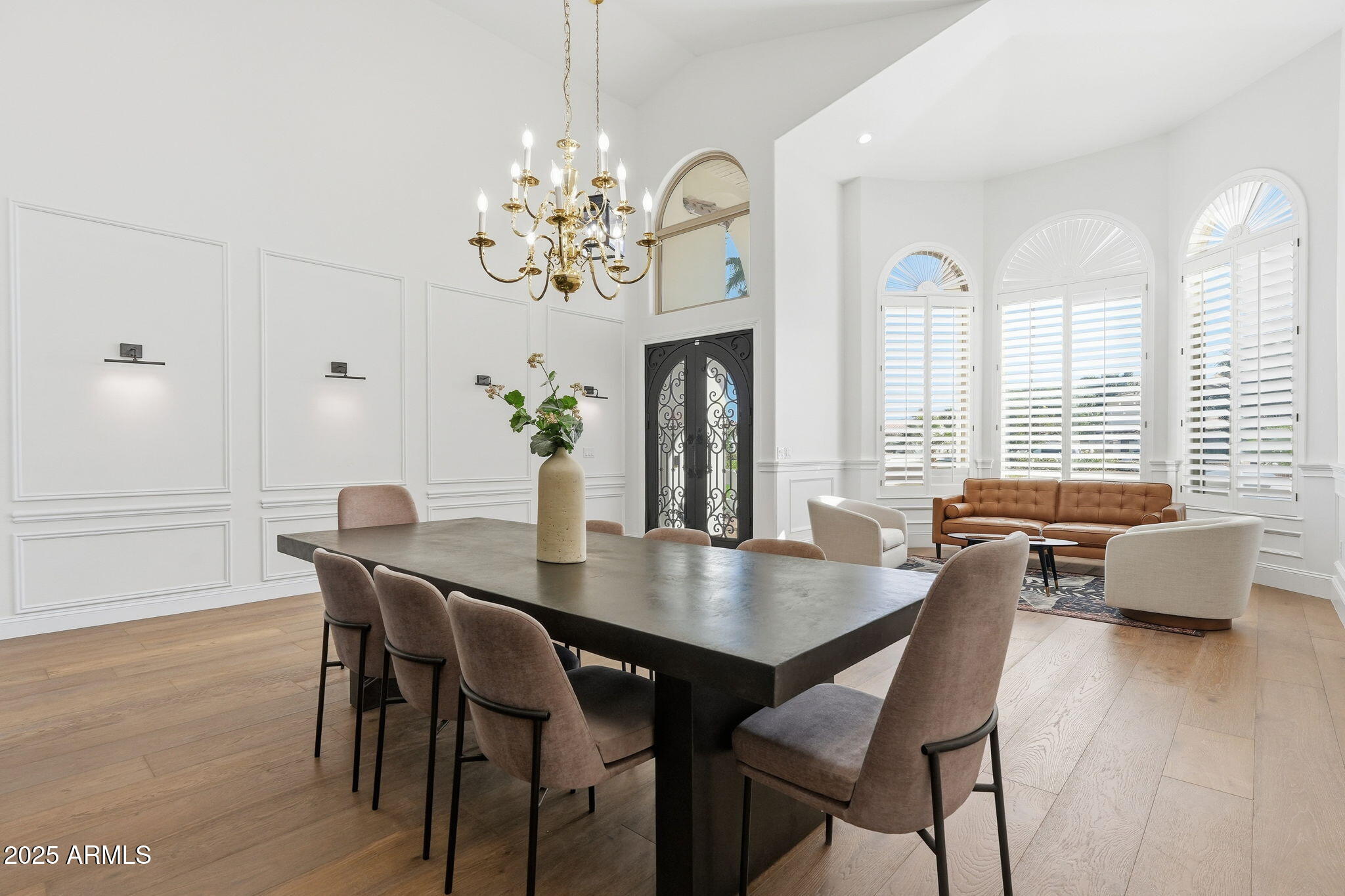 4222 E MCLELLAN Circle 13