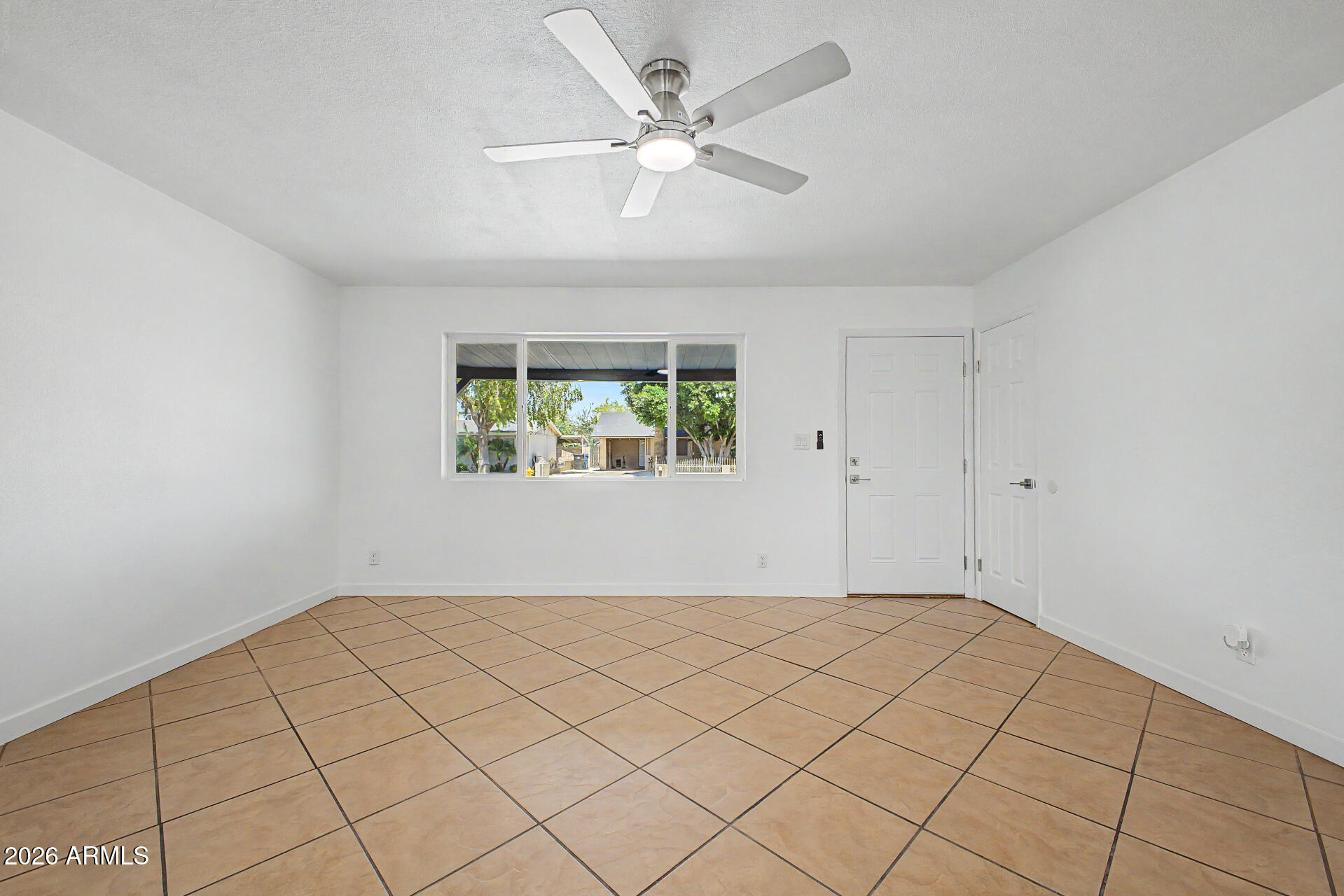 1303 E MILLETT Avenue