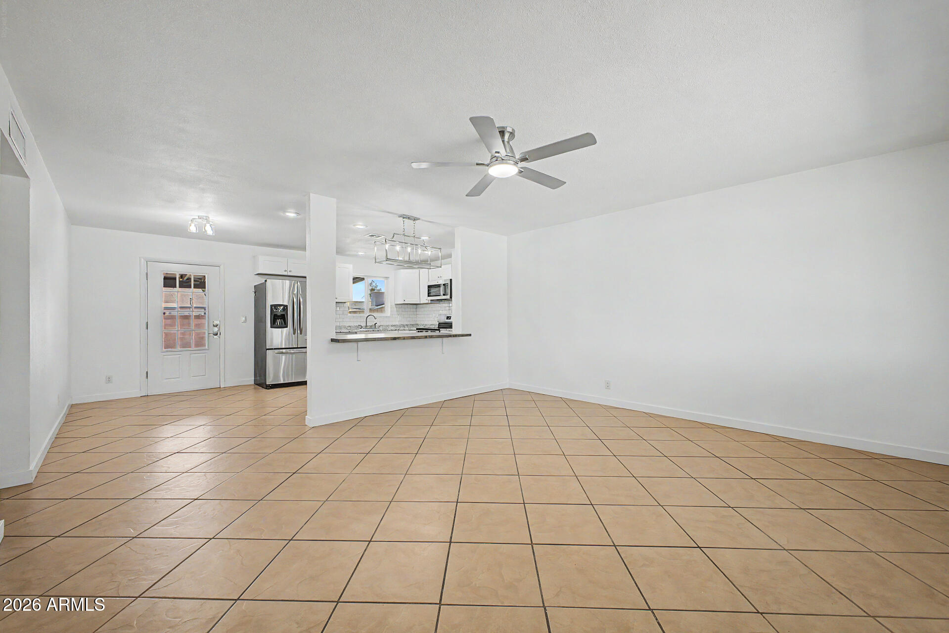 1303 E MILLETT Avenue