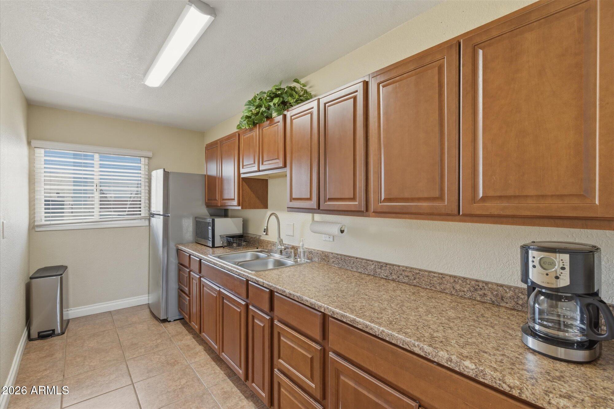 THUNDERBIRD RESIDENTIAL OFFICE CONDOMINIUM - Commercial Sale