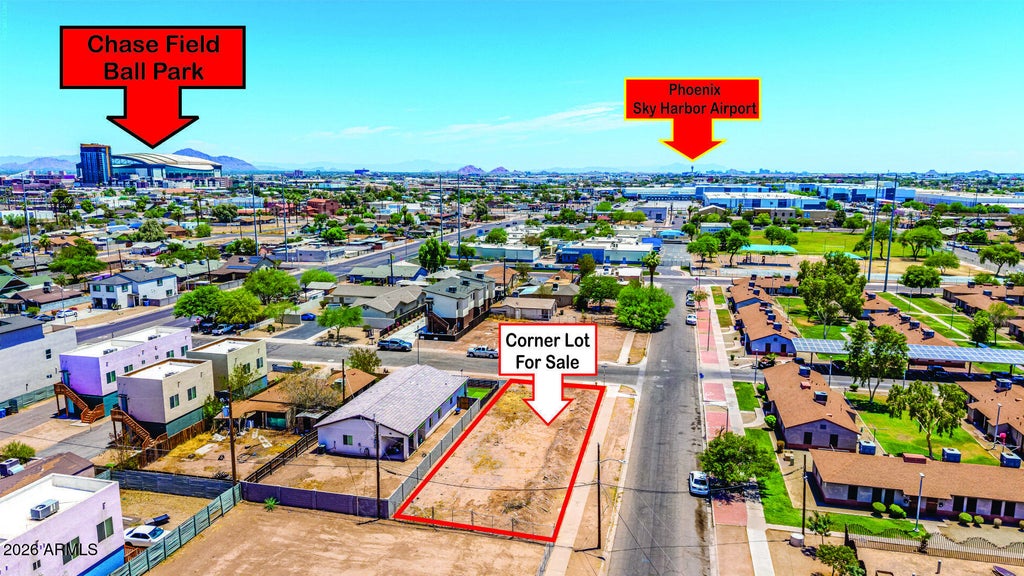 Photo of 0 S Montezuma Avenue #13, Phoenix, AZ 85003 (MLS # 7038365)