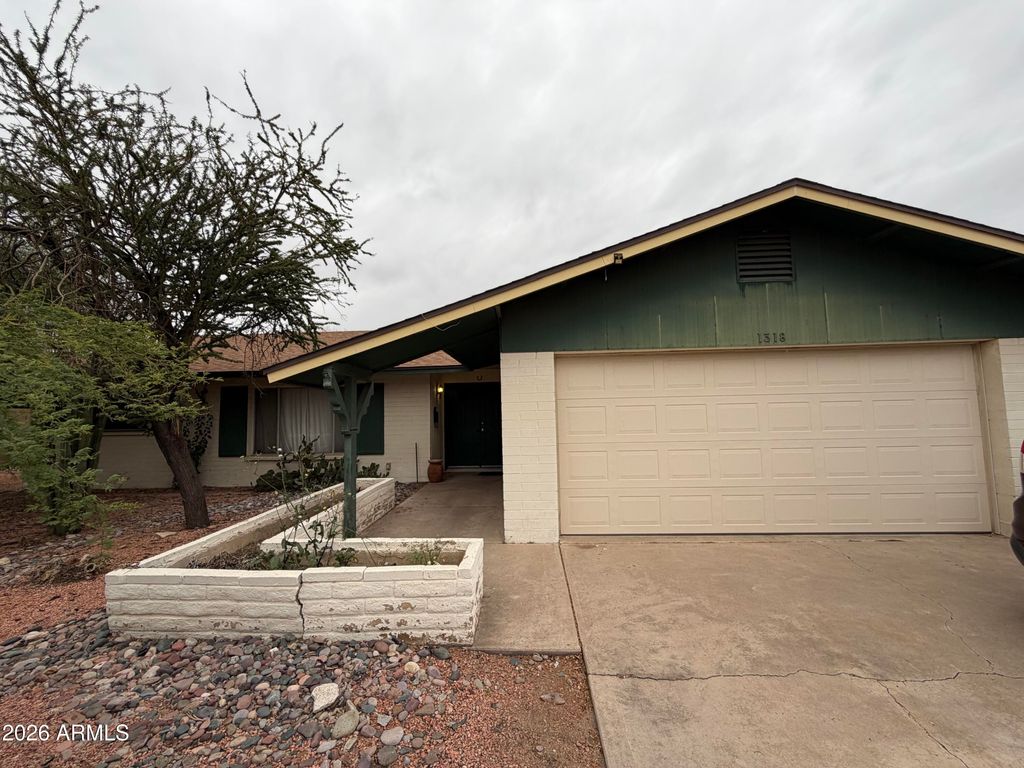 Photo of 1318 E La Jolla Drive, Tempe, AZ 85282 (MLS # 6977918)