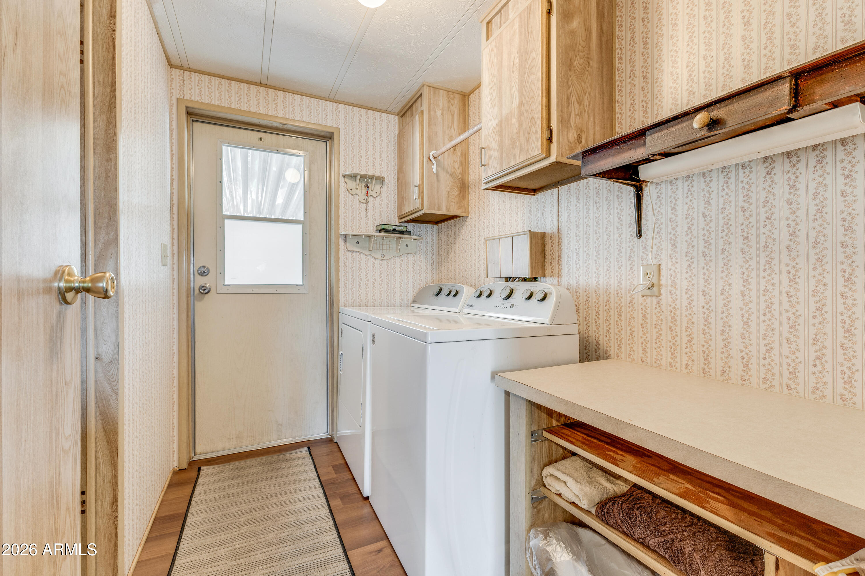 Ellsworth Springs - Residential