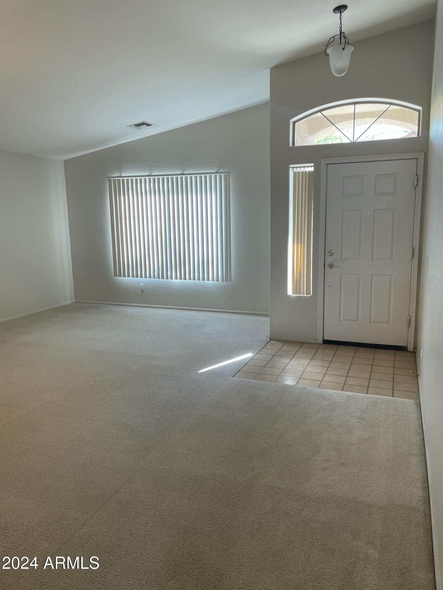 13726 W MARSHALL Avenue