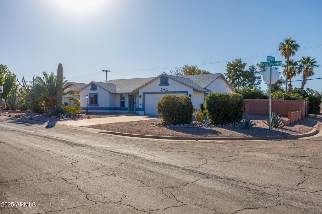 Photo of 9163 W Santa Cruz Boulevard, Arizona City, AZ 85123 (MLS # 6946350)