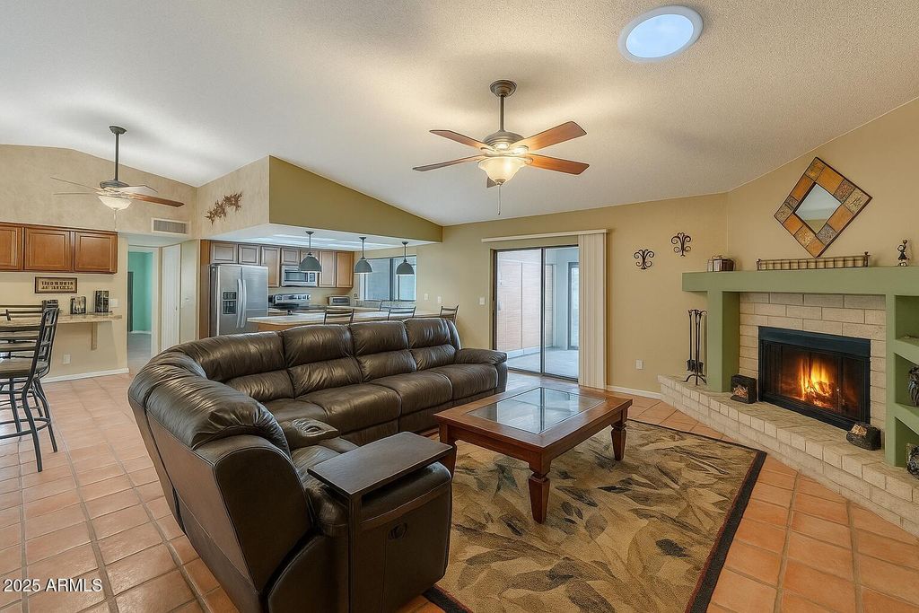 Photo of 1222 E Louis Way, Tempe, AZ 85284 (MLS # 6931725)