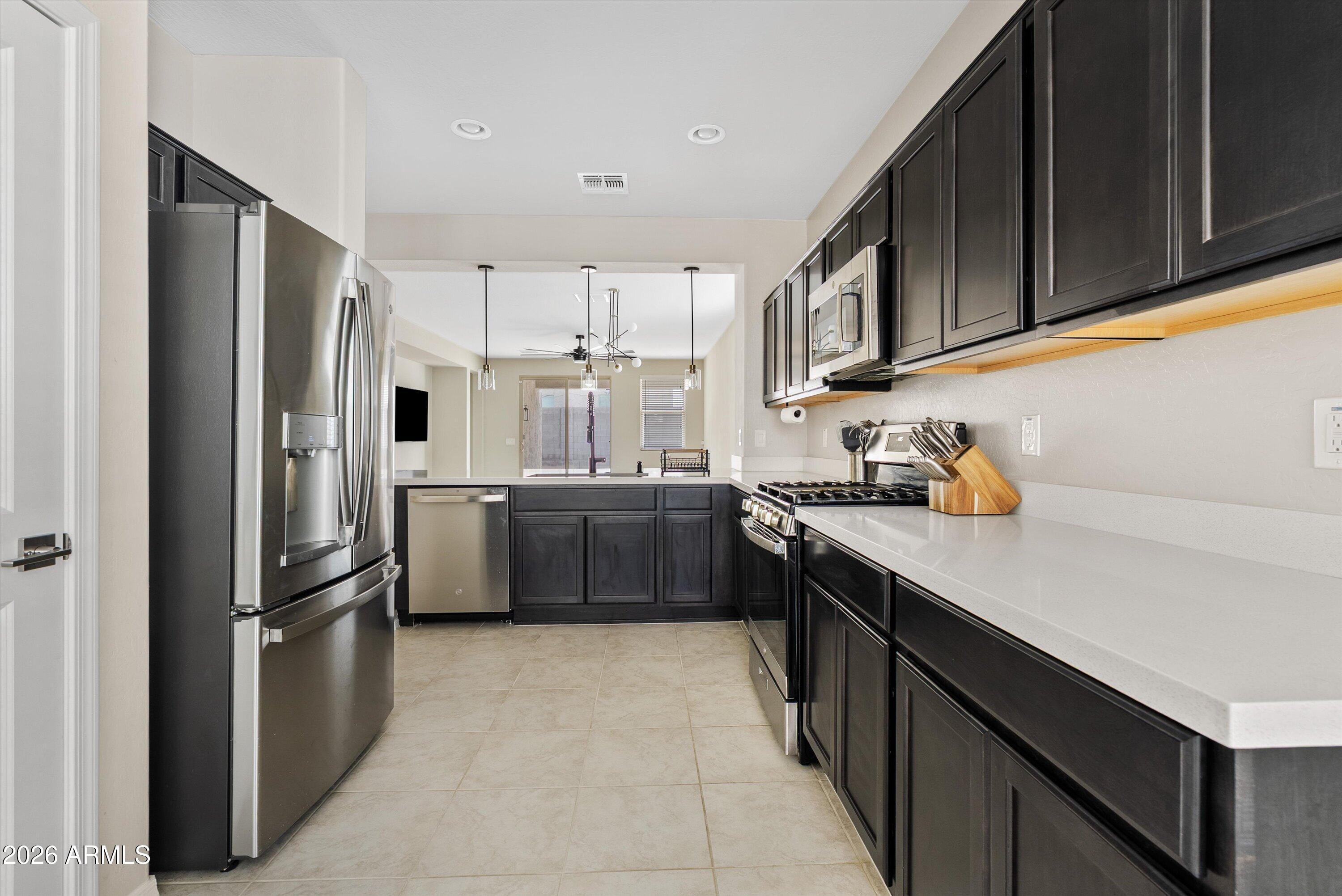 4589 W HORSENETTLE Drive