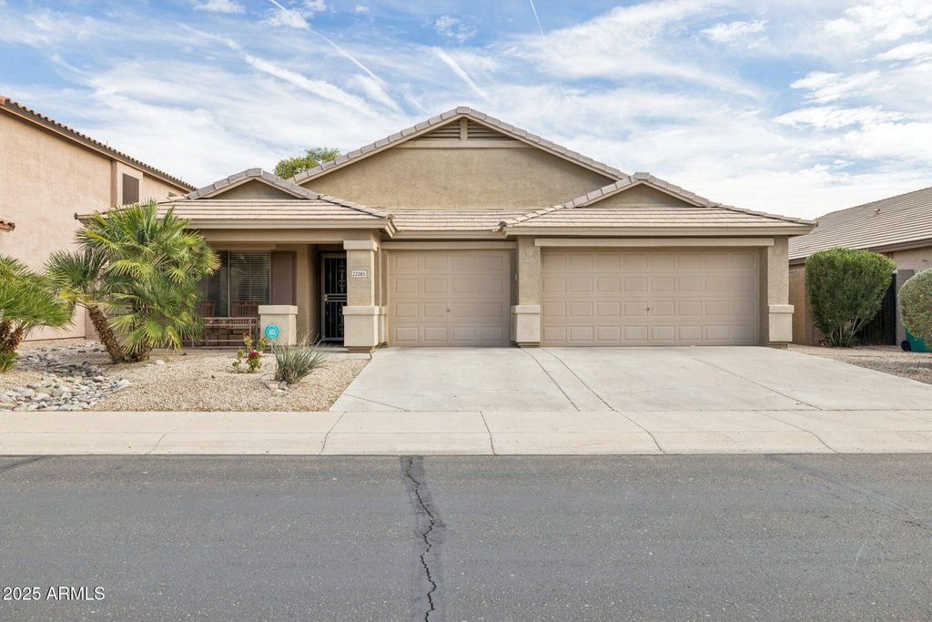 Photo of 22085 N Van Loo Drive, Maricopa, AZ 85138 (MLS # 6961223)