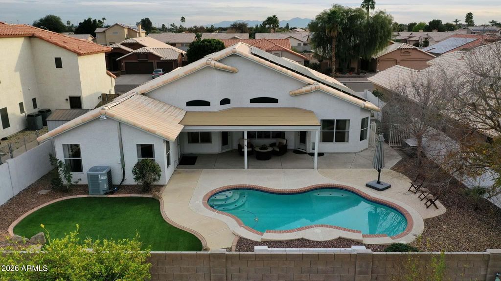 Photo of 8730 W Betty Elyse Lane, Peoria, AZ 85382 (MLS # 6976914)