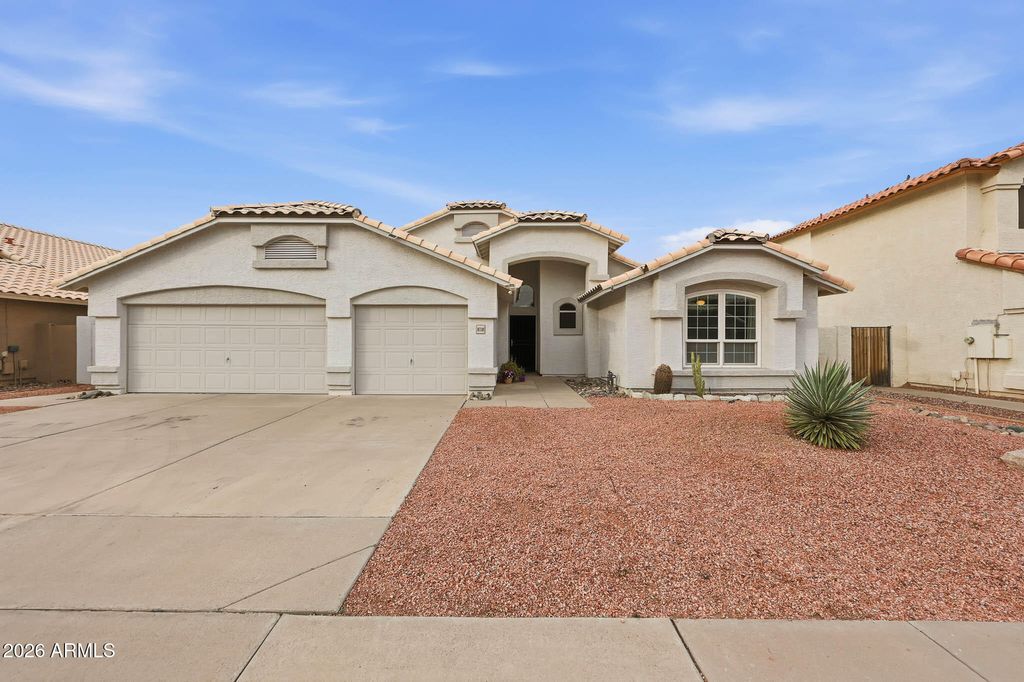 Photo of 8730 W Betty Elyse Lane, Peoria, AZ 85382 (MLS # 6976914)