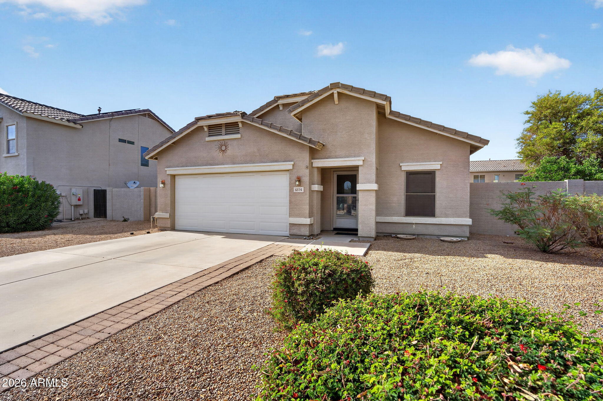 1274 E HAROLD Drive