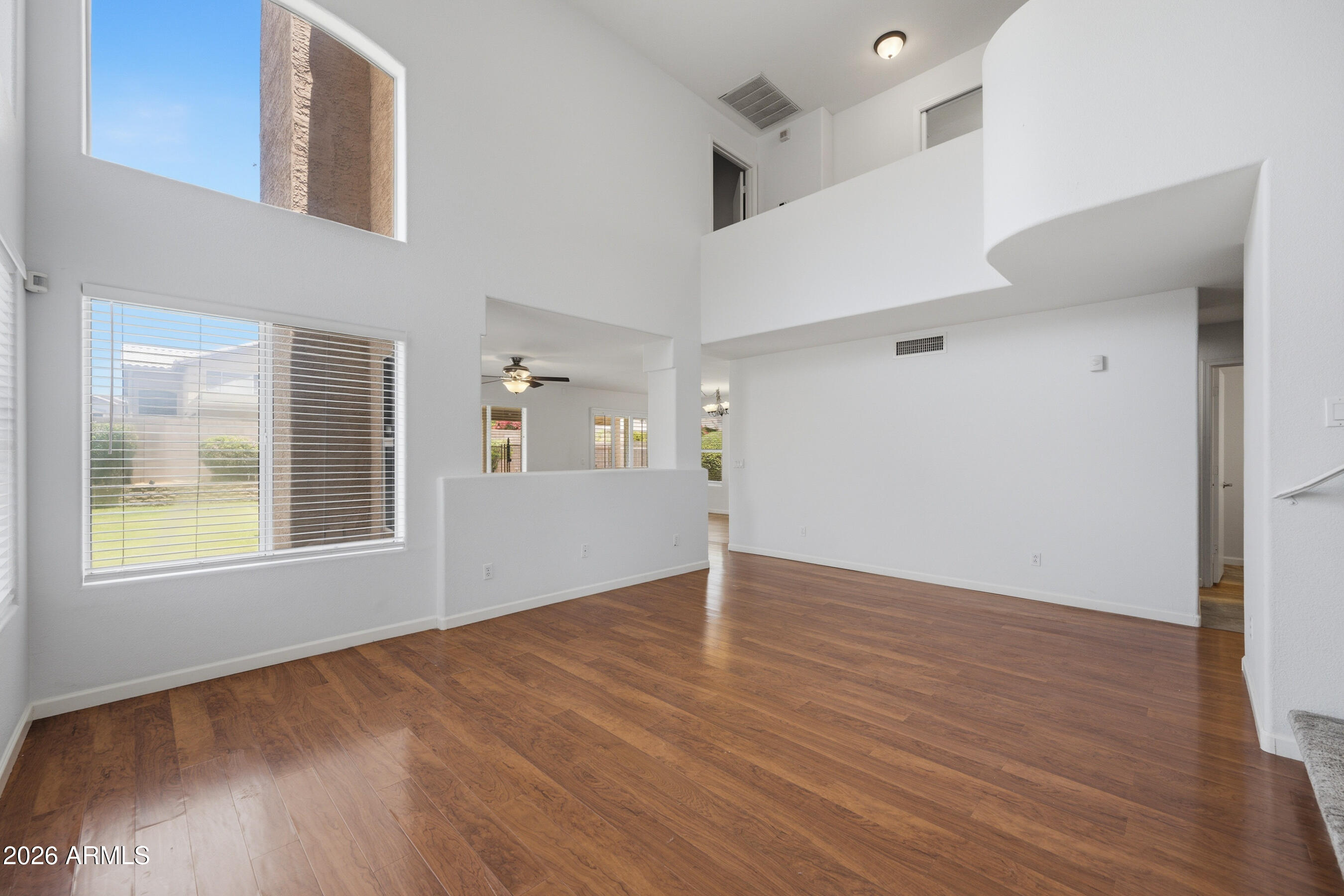 3906 E KIMBERLY Way